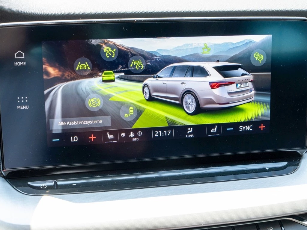 Škoda Octavia Combi 2.0 TDI DSG Style Navi/LED/SHZ