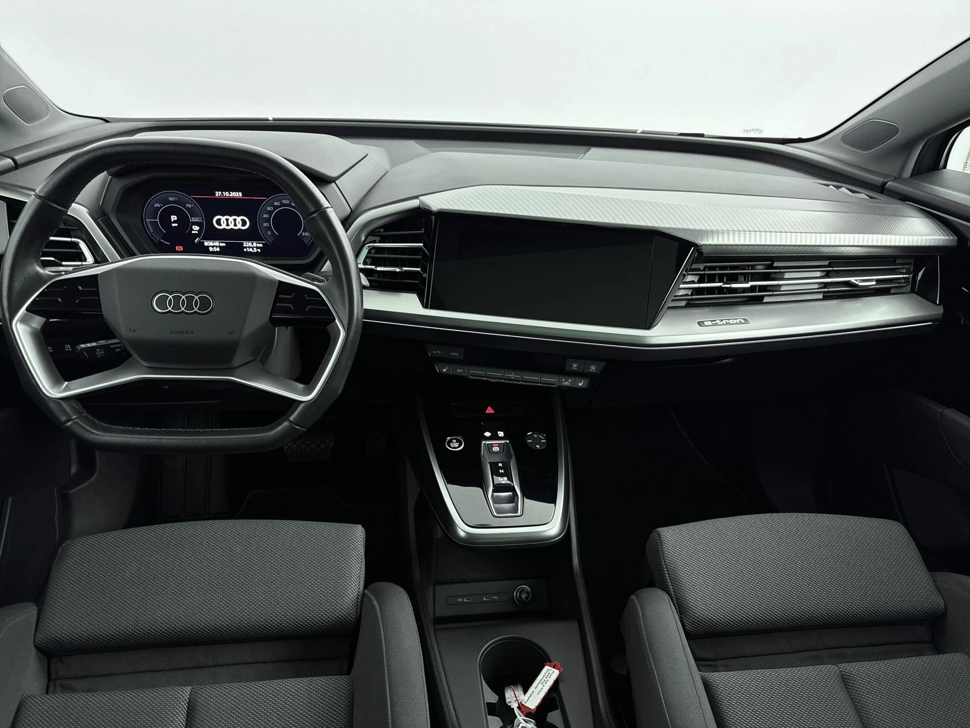 Audi-Q4 e-tron-image-14