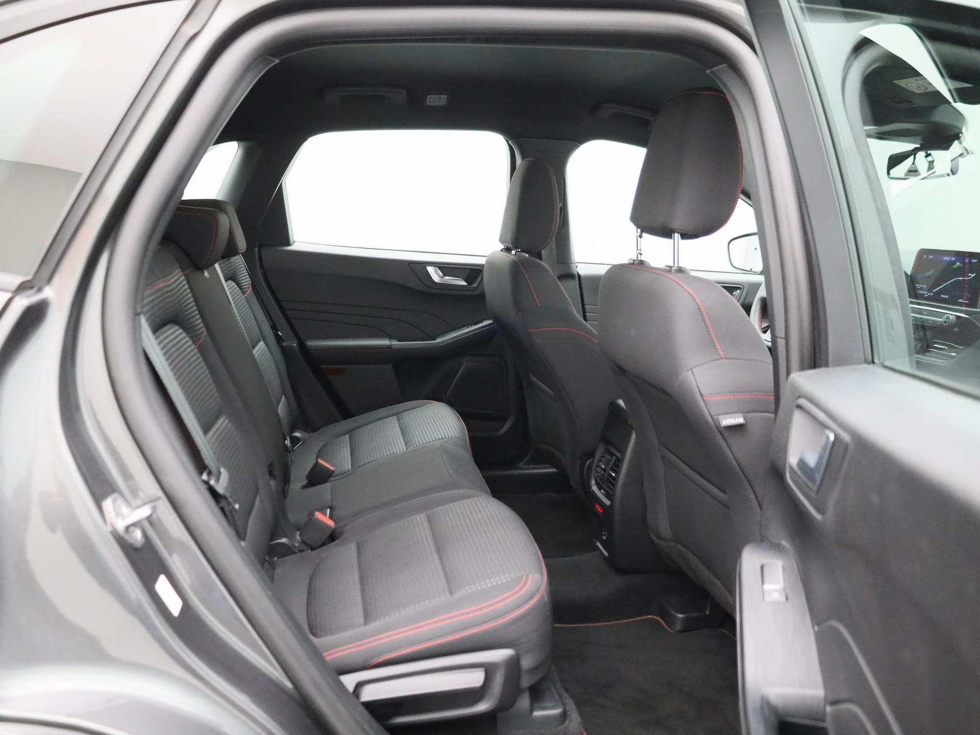 Ford-Kuga-image-35