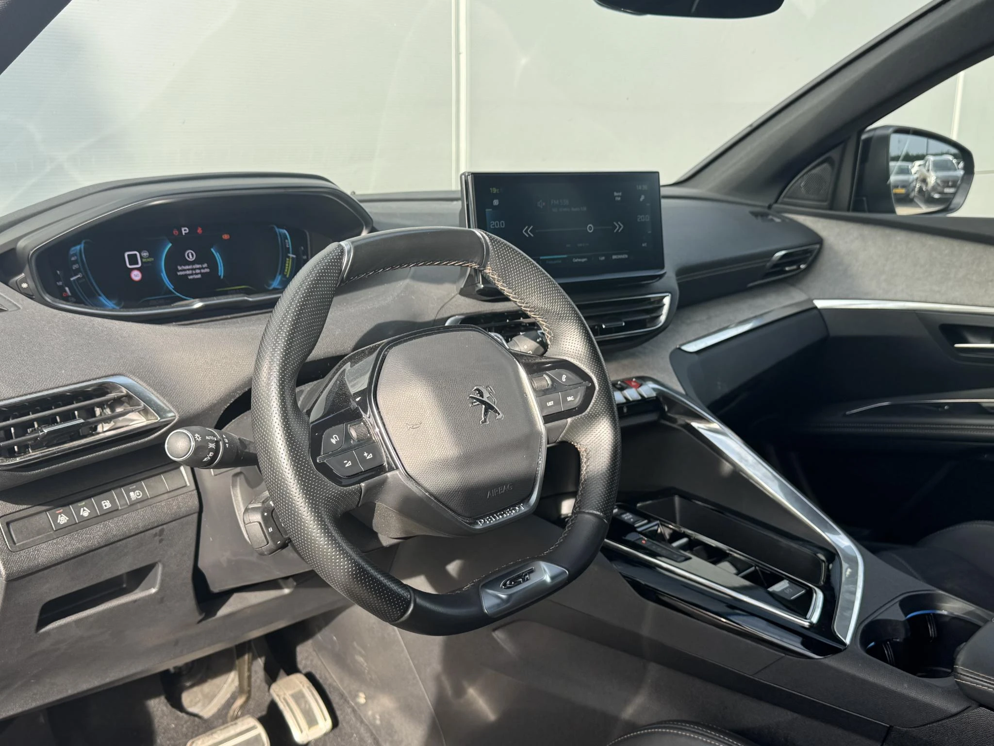 Peugeot-3008-image-11
