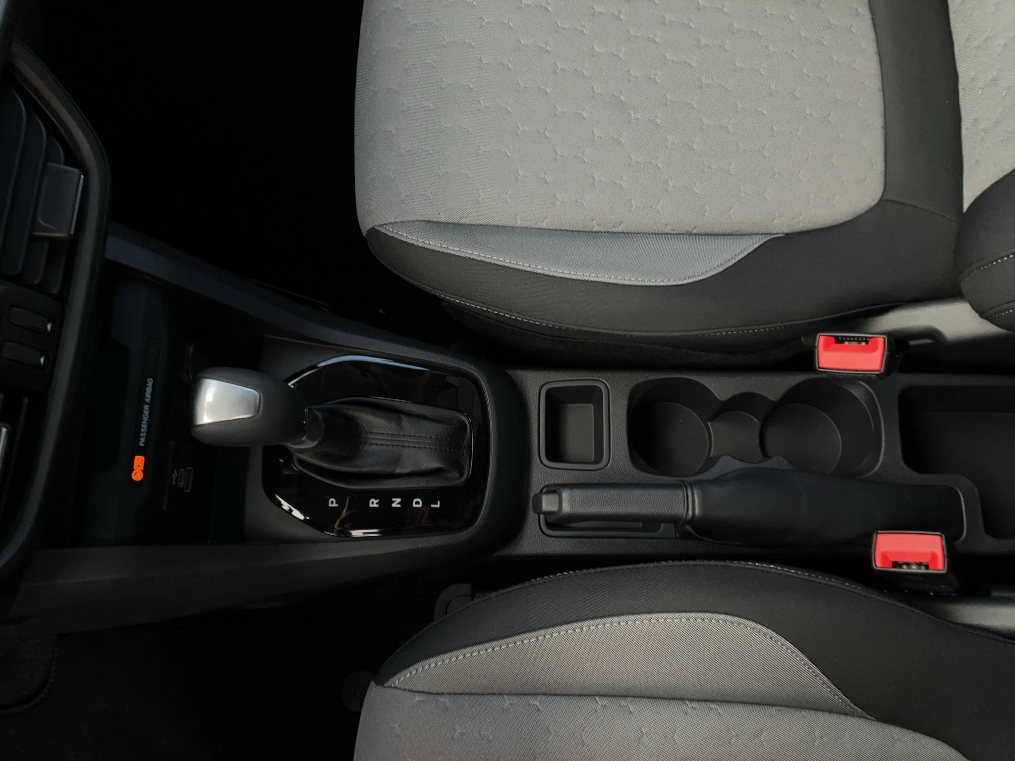 Ford-Tourneo Courier-image-23