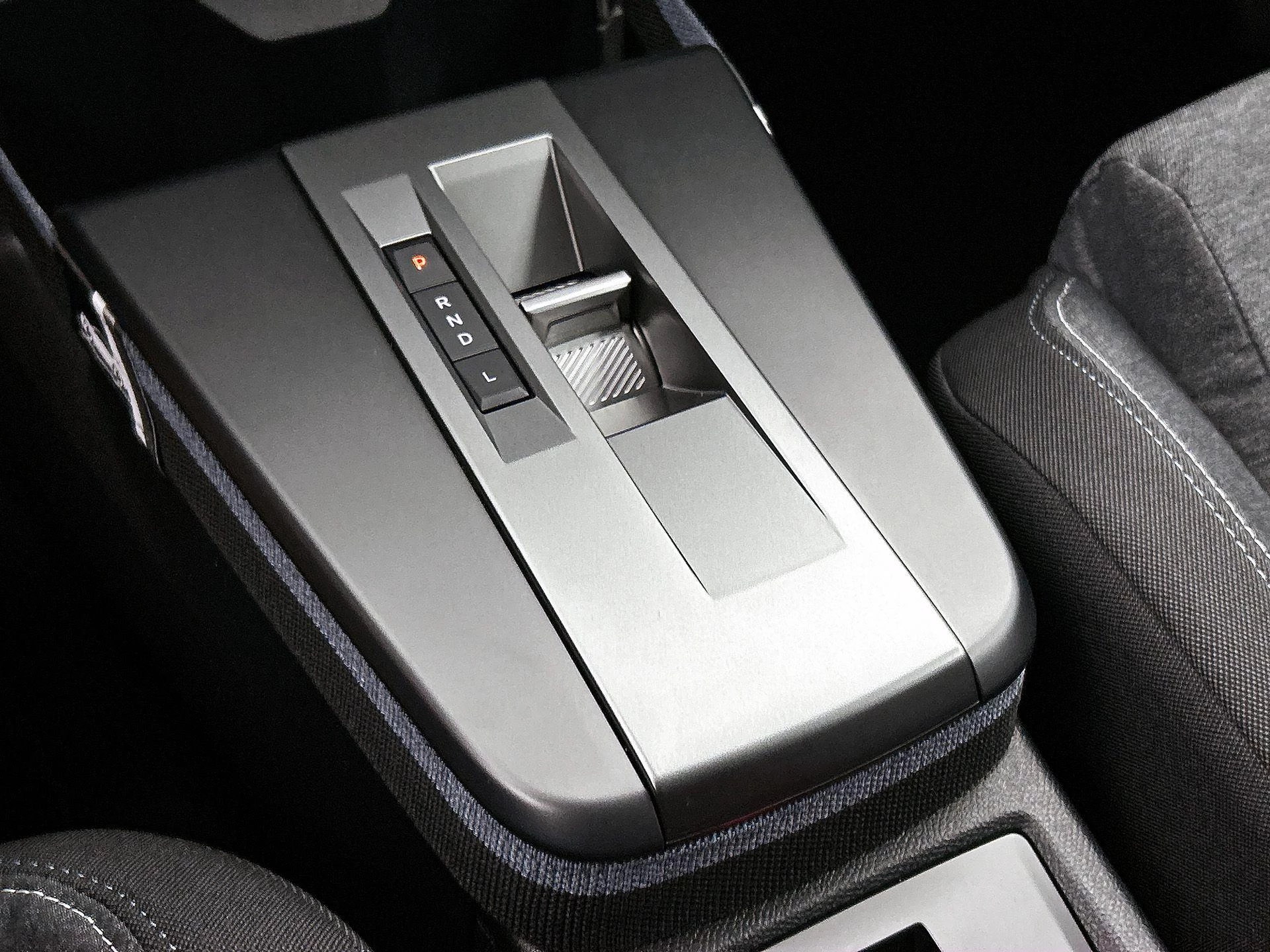 Opel Frontera 1.2 Turbo Hybrid Edition