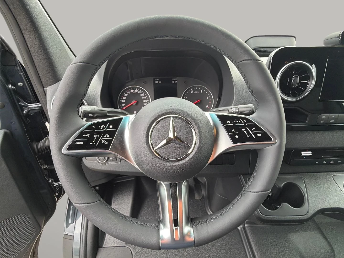 Mercedes-Benz Sprinter 319 CDi A2 Kassevogn SELECT RWD