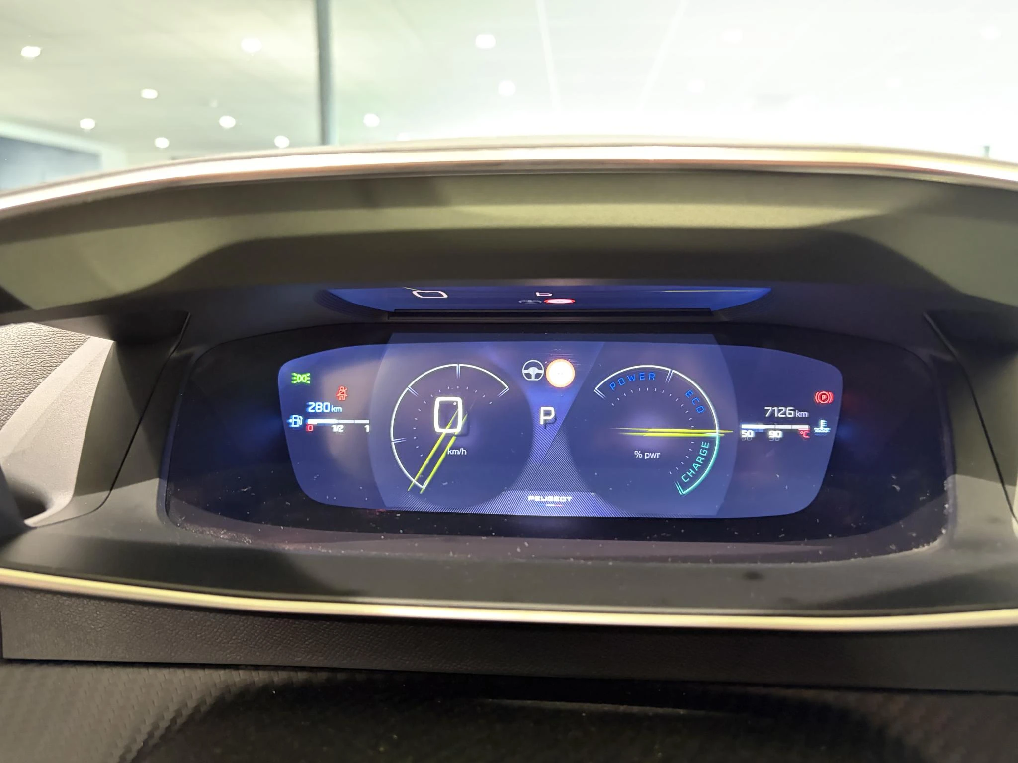 Peugeot-208-image-16