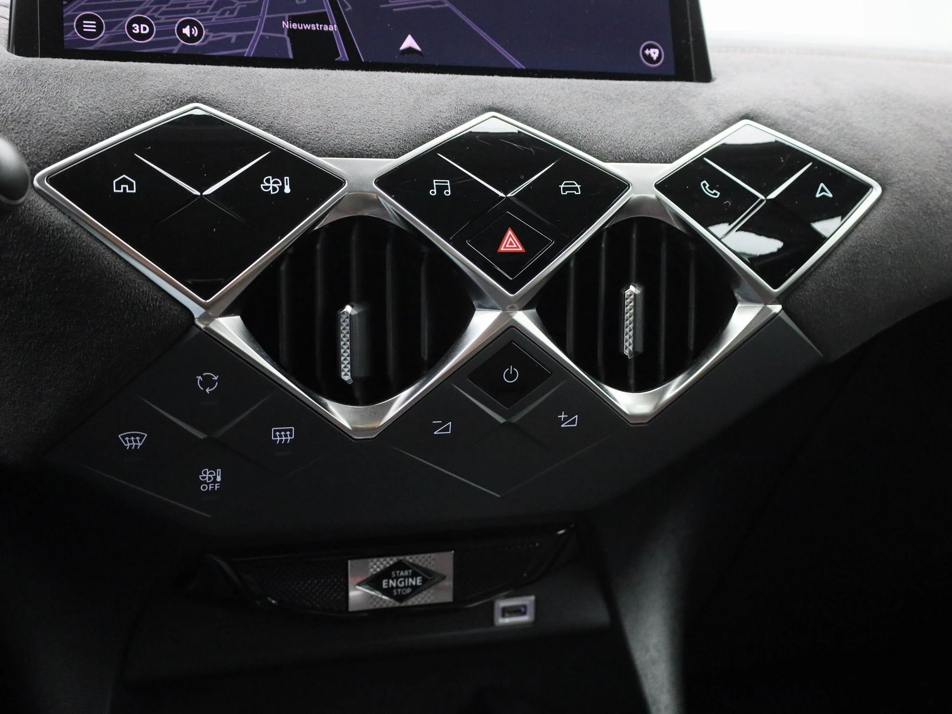 DS DS 3 Crossback E-Tense PERFORMANCE Line +