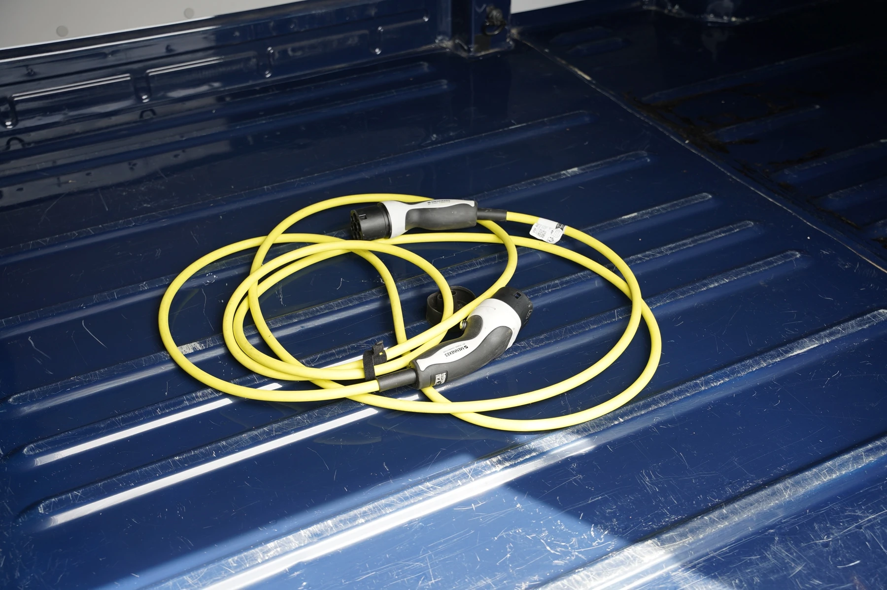 Volkswagen-Transporter-image-26