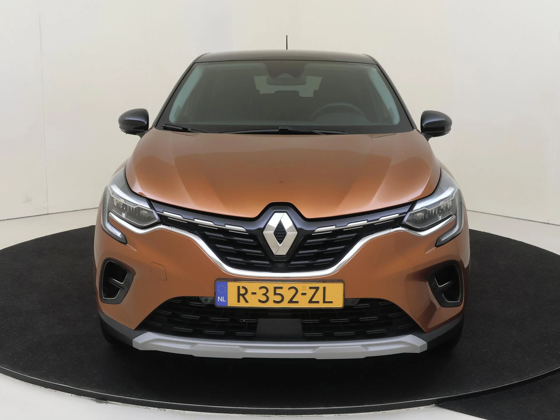Renault-Captur-image-5