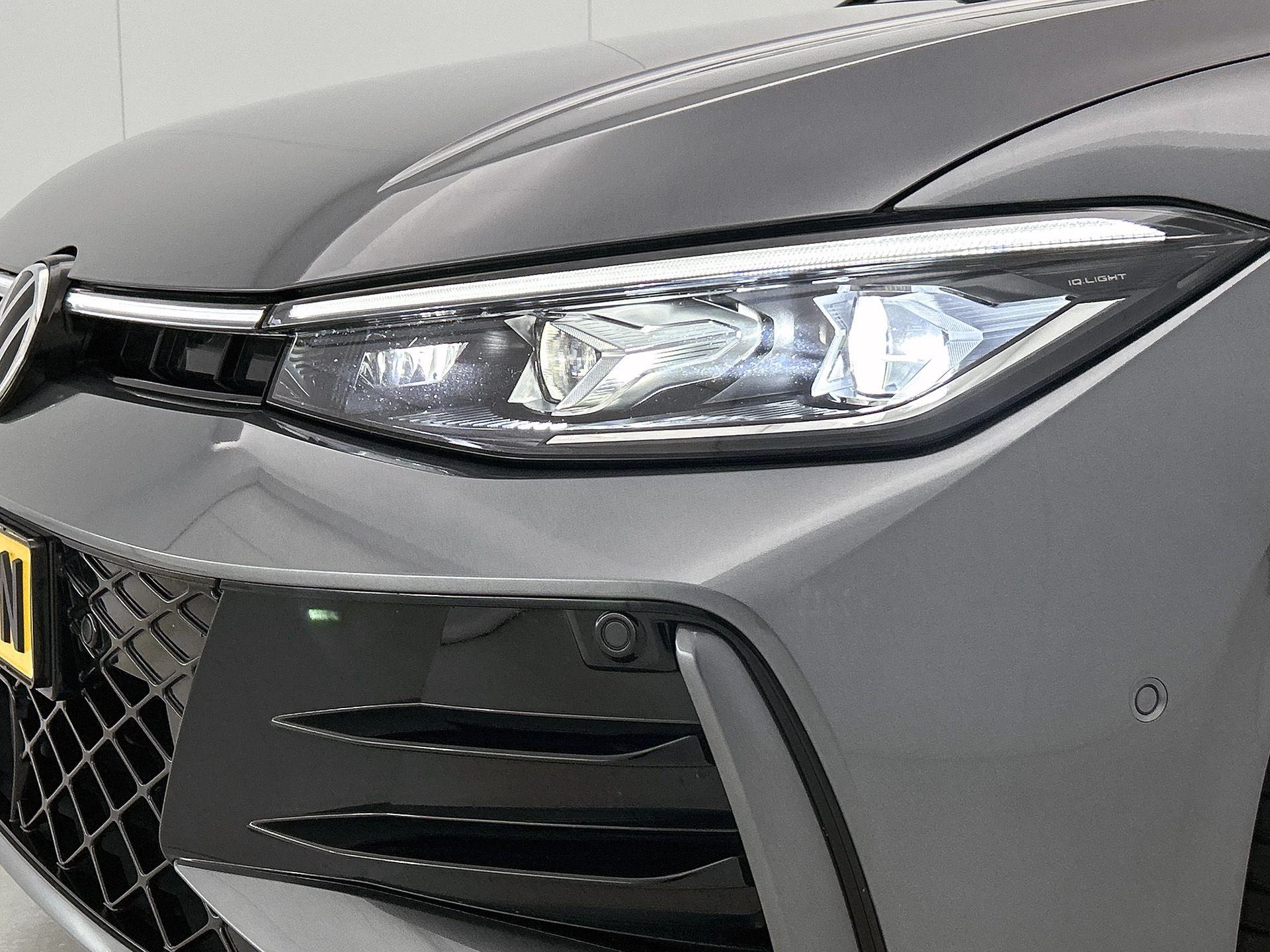 Volkswagen-Passat-image-31