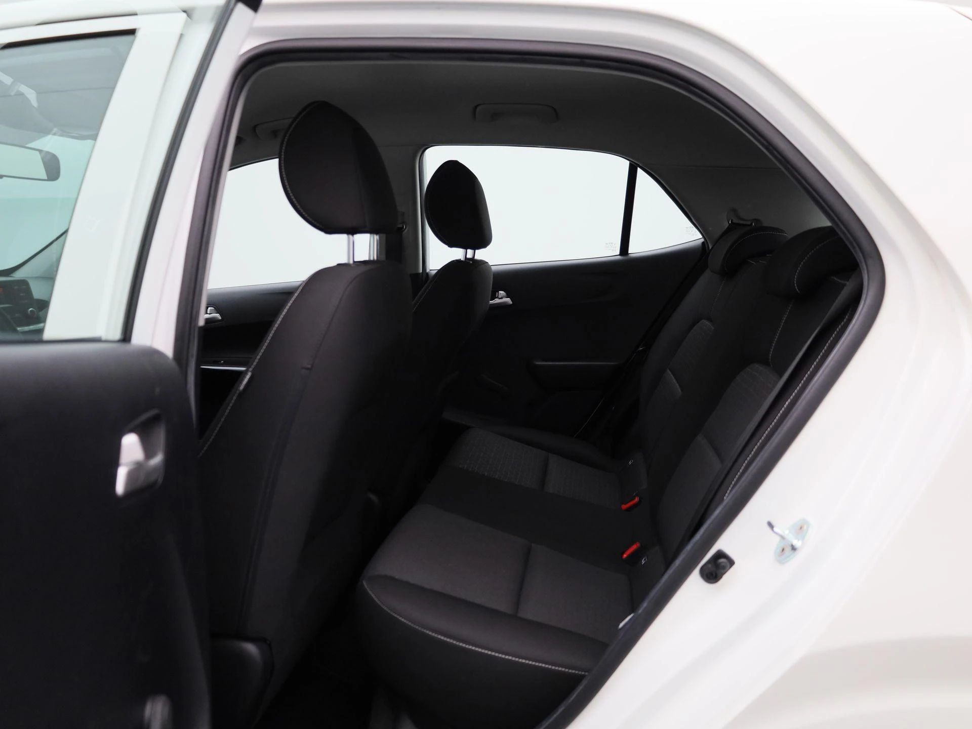 Kia-Picanto-image-9