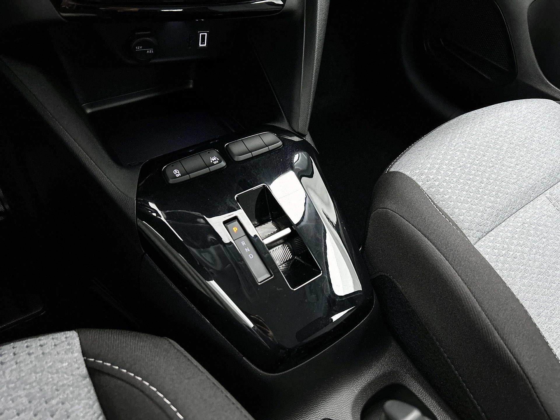 Opel-Corsa-image-20