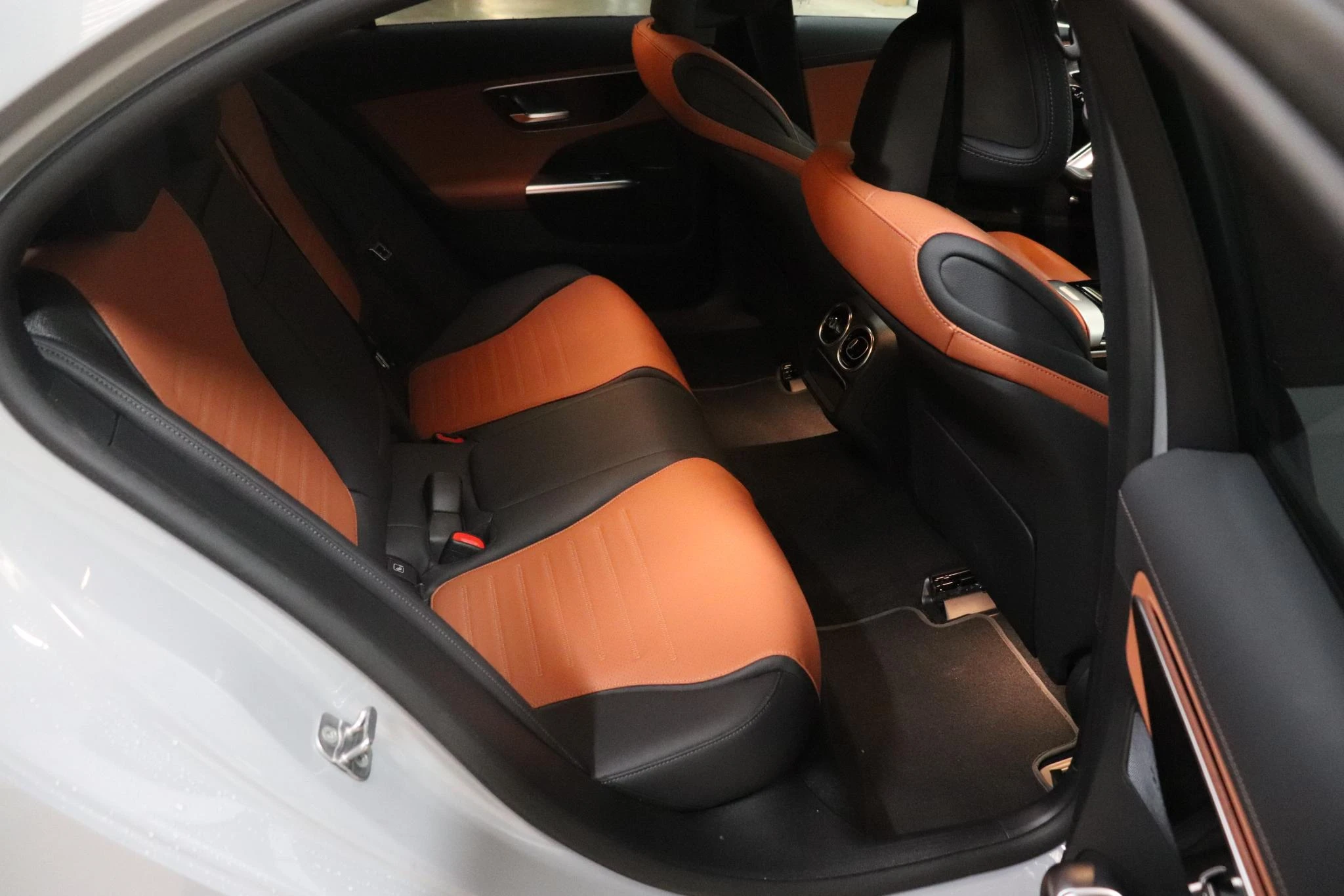 Mercedes-Benz-Classe C-image-11