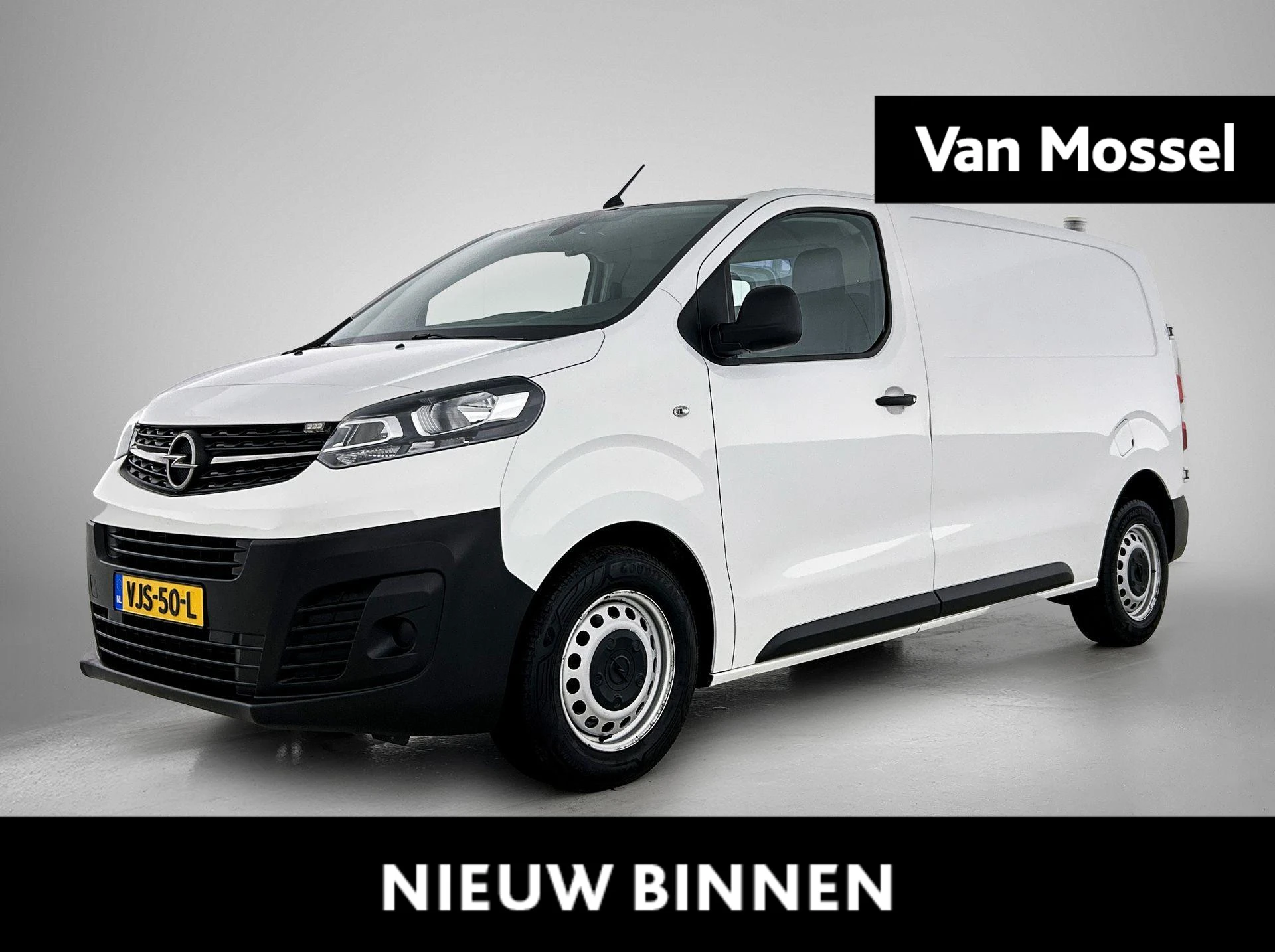 Opel-Vivaro-image-0