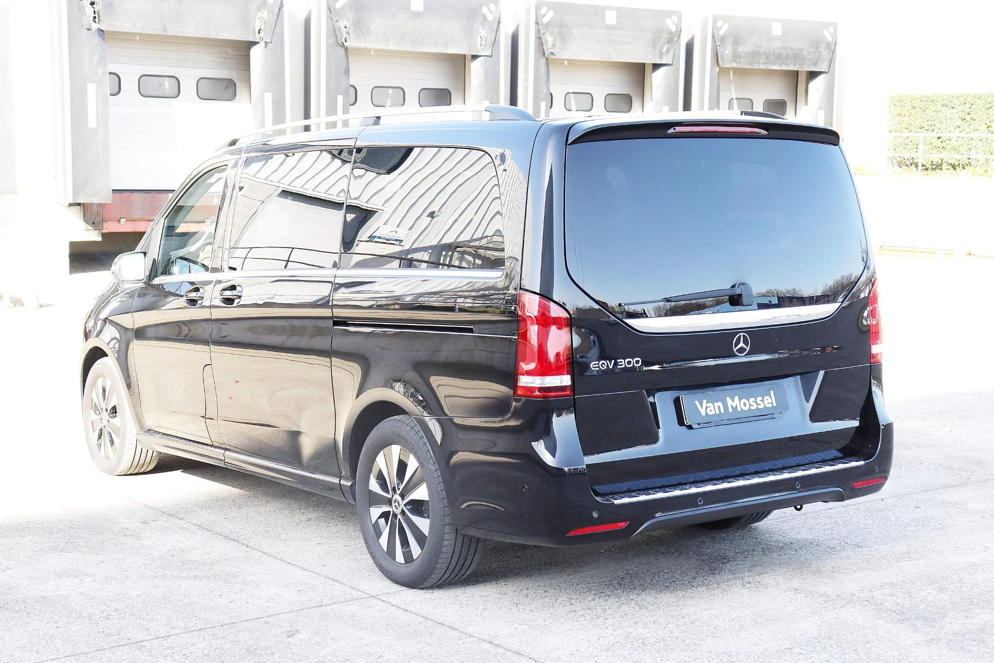 Mercedes-Benz EQV ARRAY 300