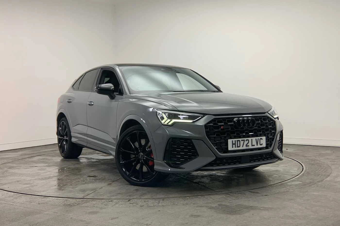 Audi-RSQ3-image-0