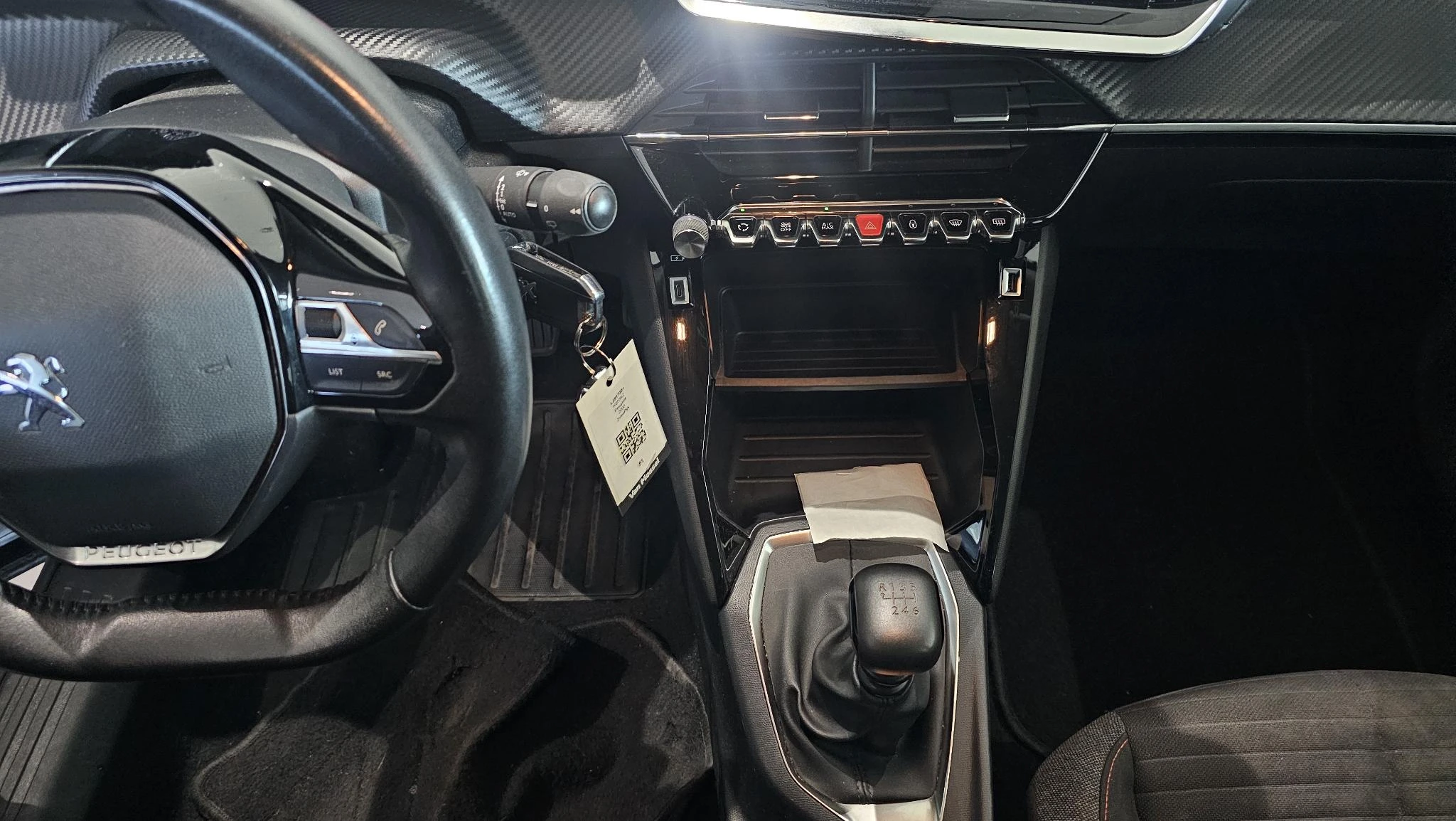 Peugeot-2008-image-14