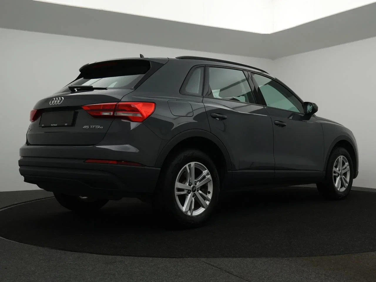 Audi-Q3-image-4