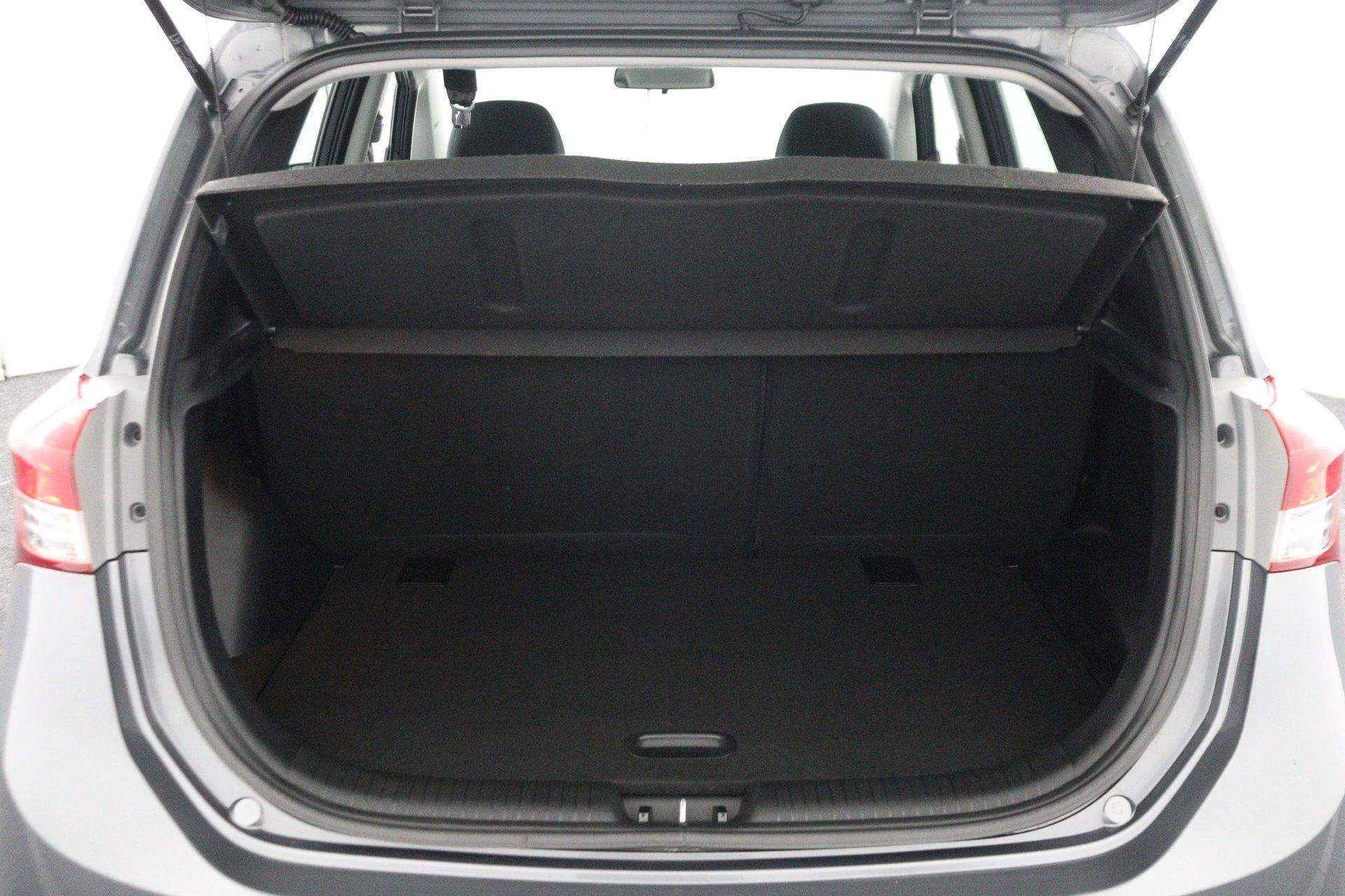 Hyundai-ix20-image-18