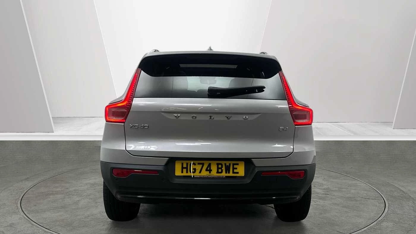 Volvo-XC40-image-8