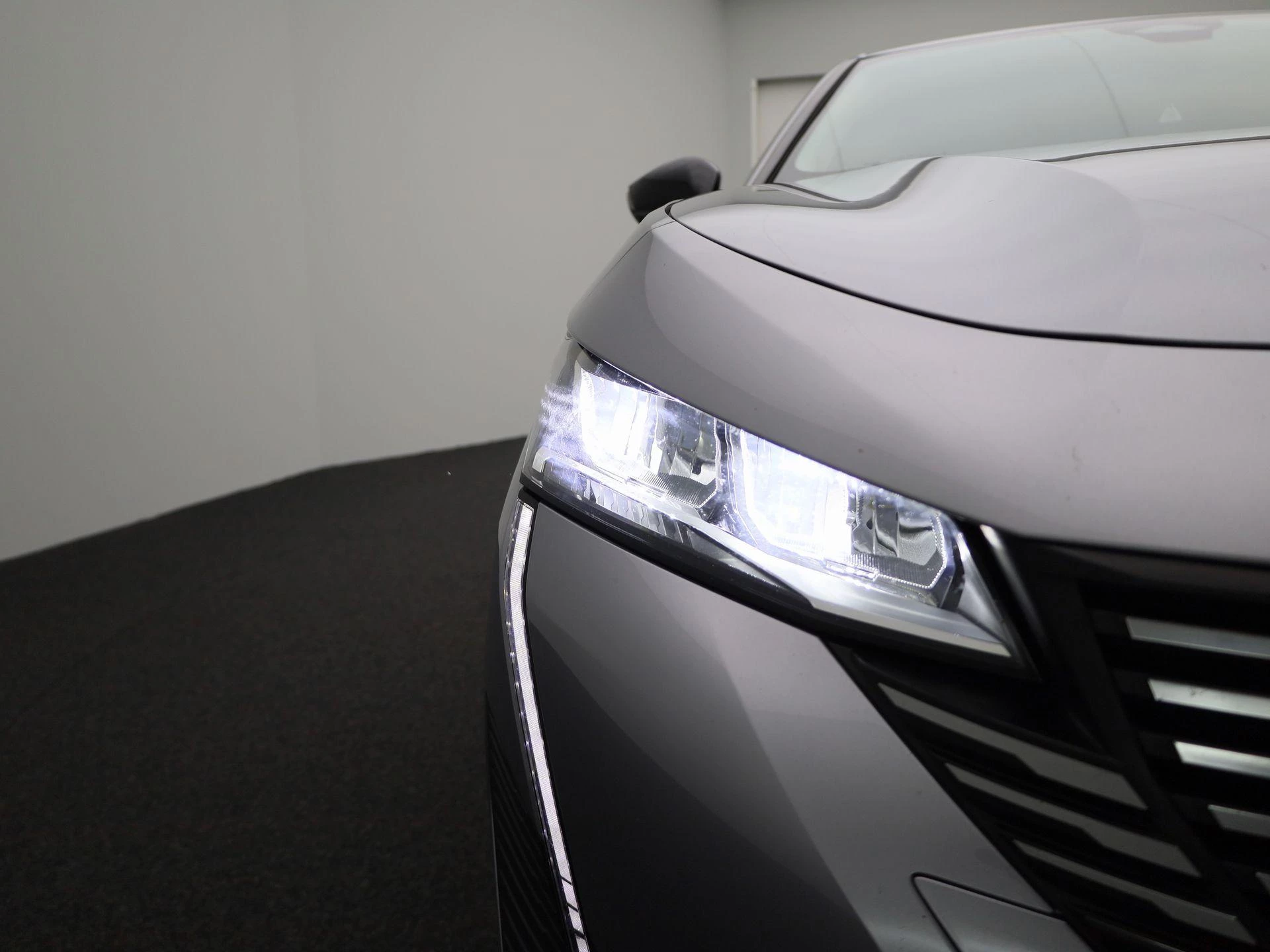 Peugeot-308-image-30