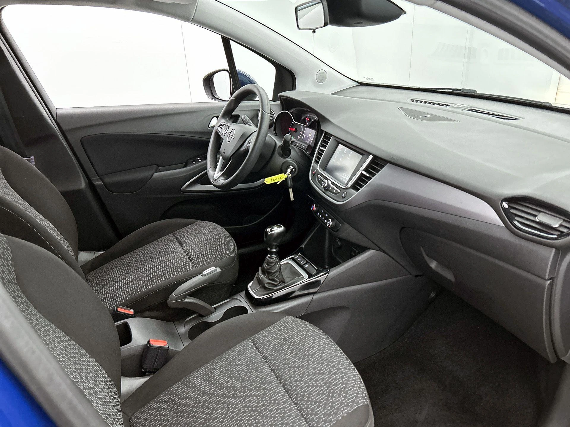 Opel-Crossland X-image-19