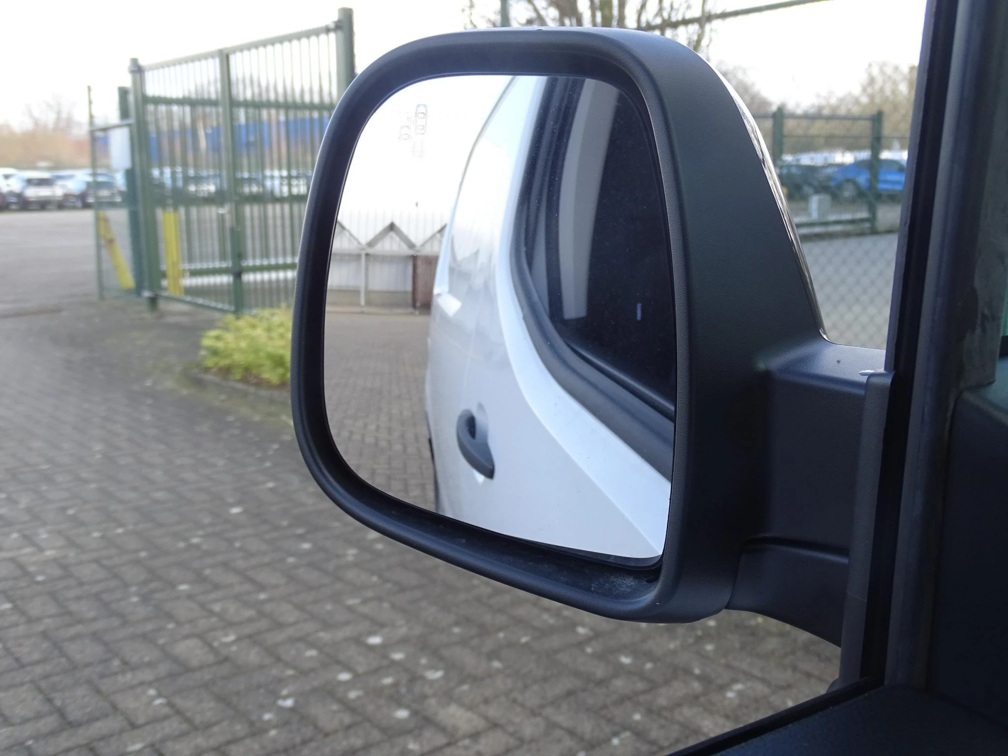 Opel-Combo-image-18