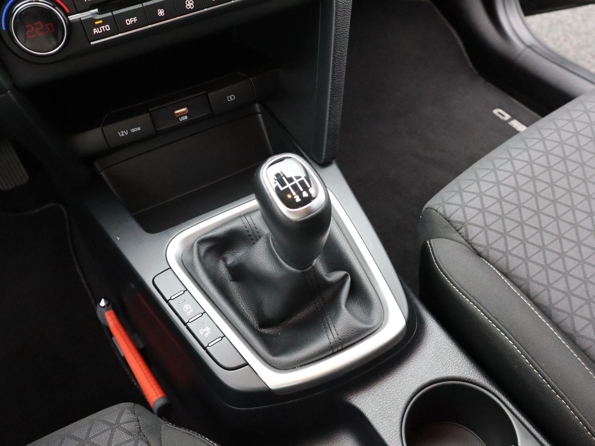 Kia-Ceed Sportswagon-image-17