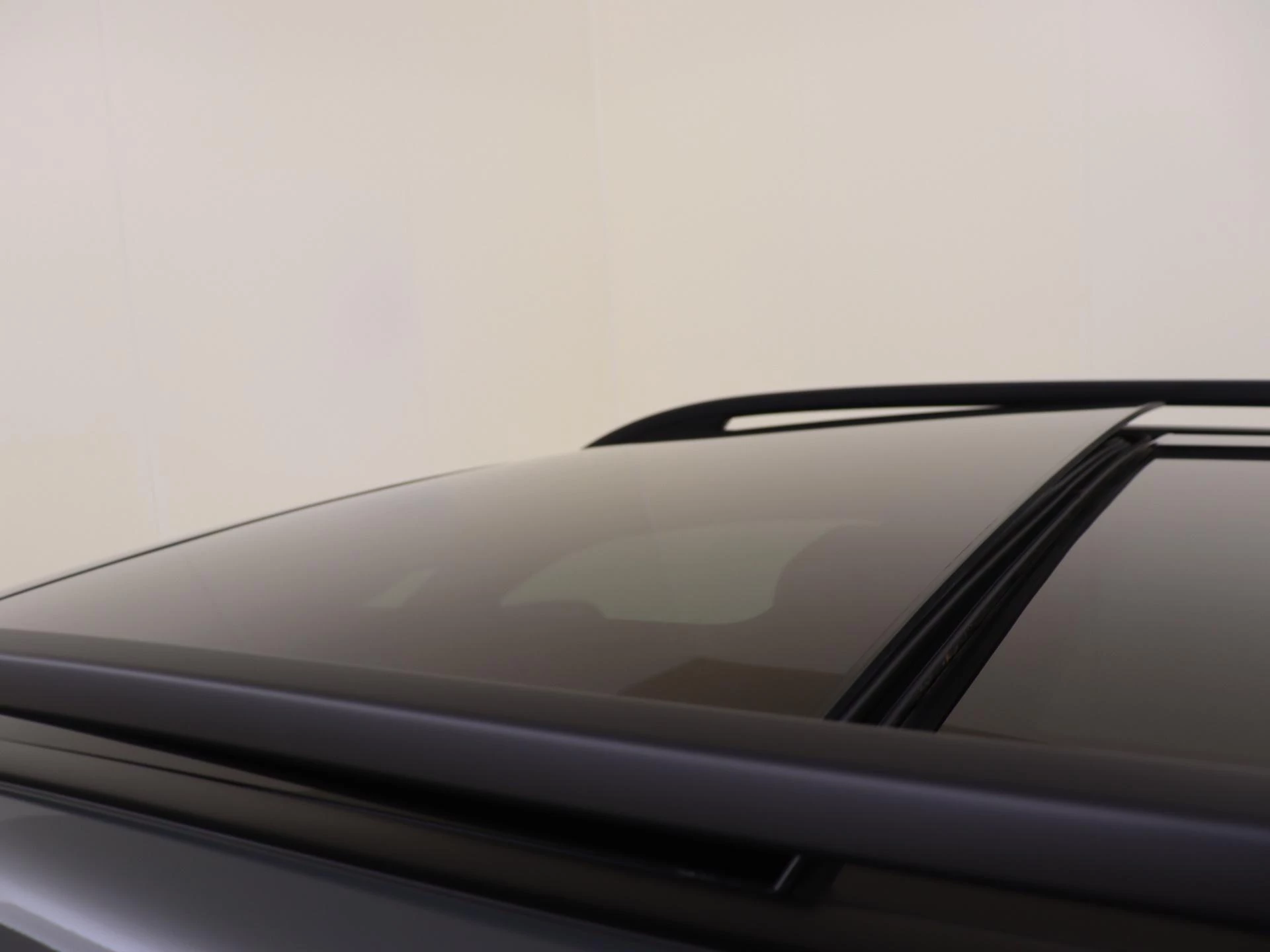 Mercedes-Benz-GLE-image-29