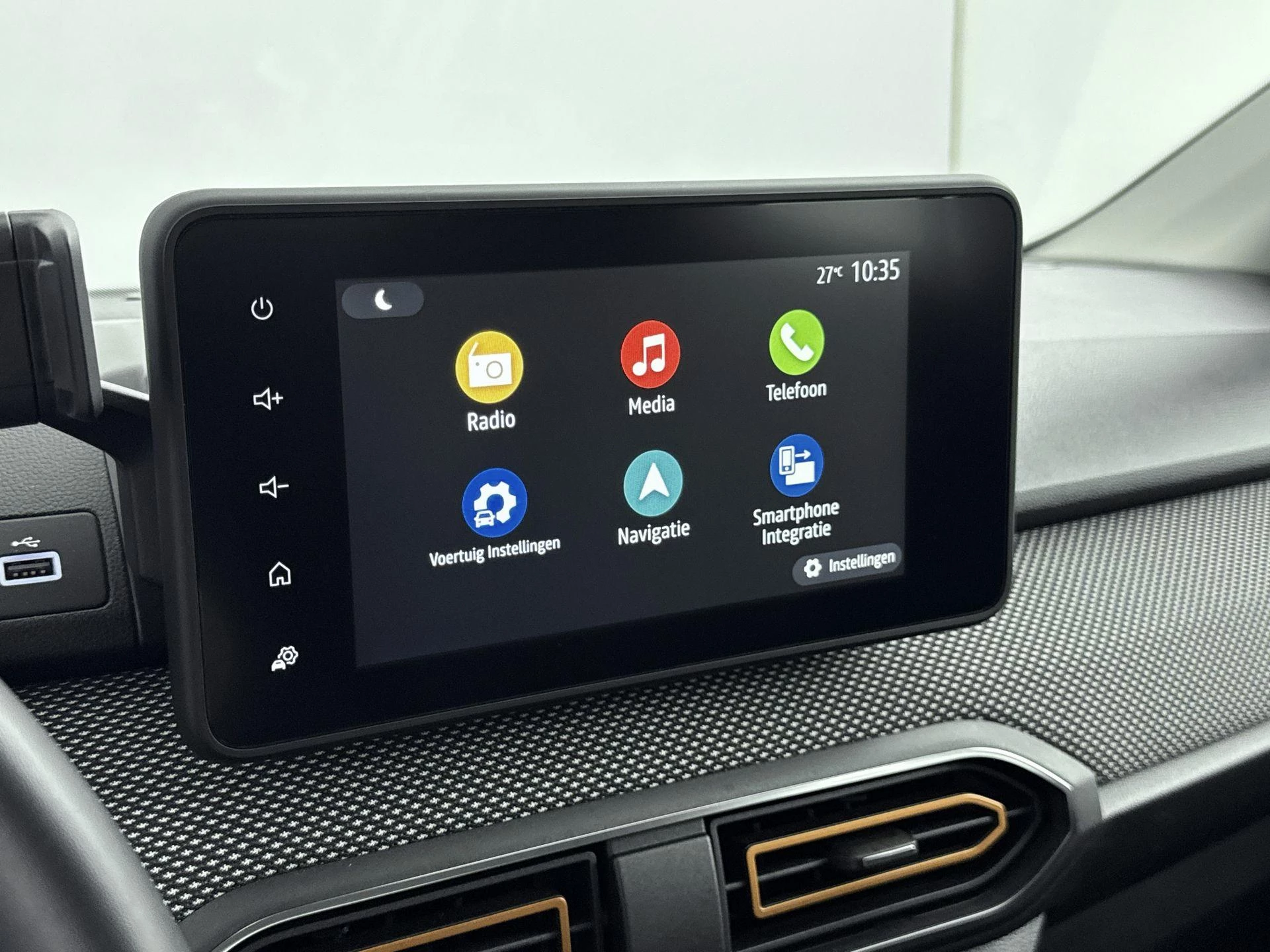 Dacia-Sandero Stepway-image-11