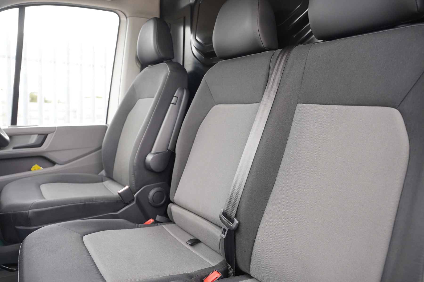 Volkswagen-Crafter-image-23
