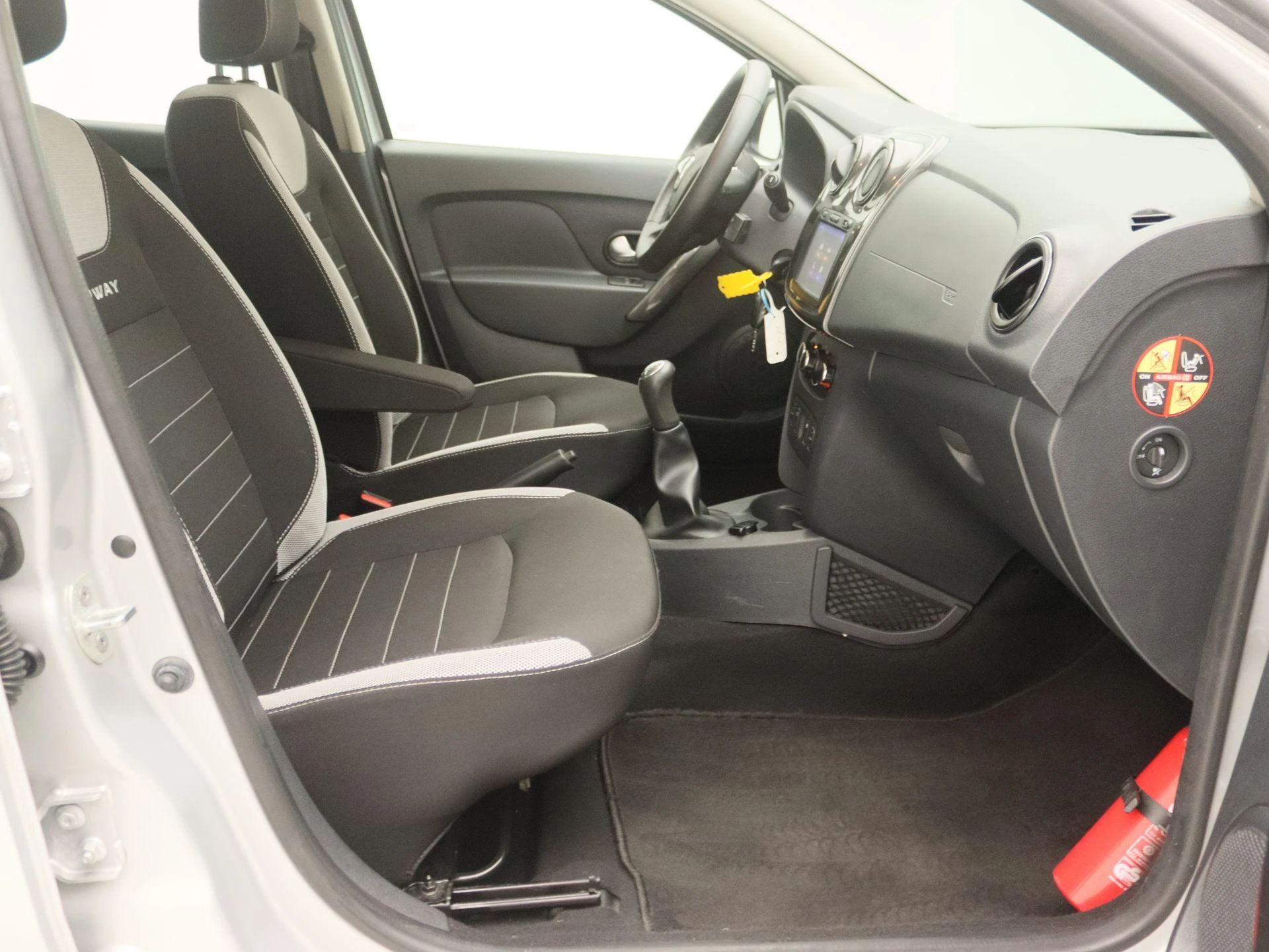 Dacia-Sandero Stepway-image-23