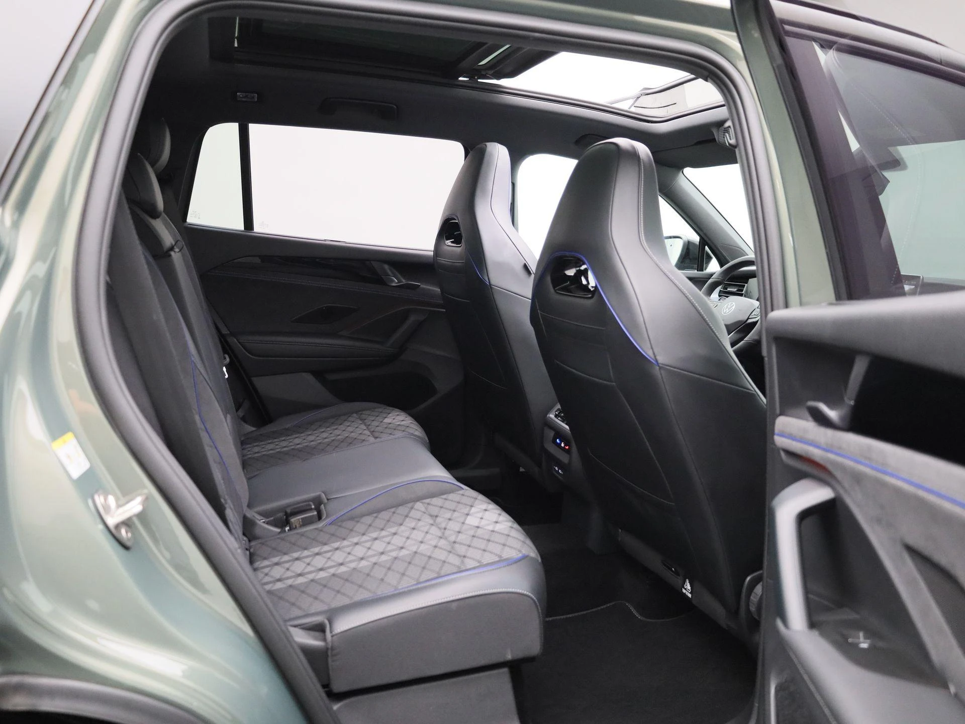 Volkswagen-Tayron-image-44