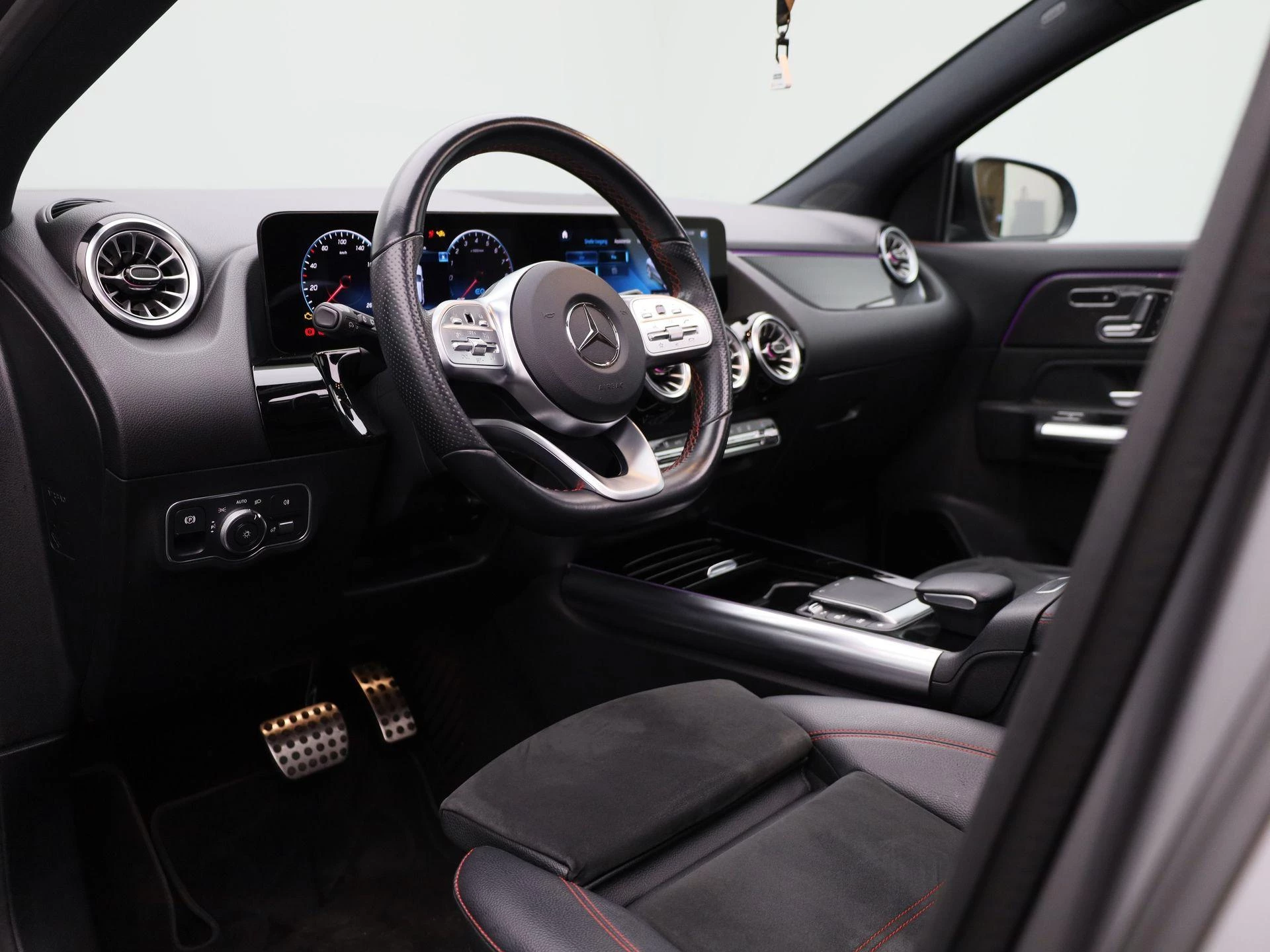 Mercedes-Benz GLA 250 e Business Solution AMG Limited
