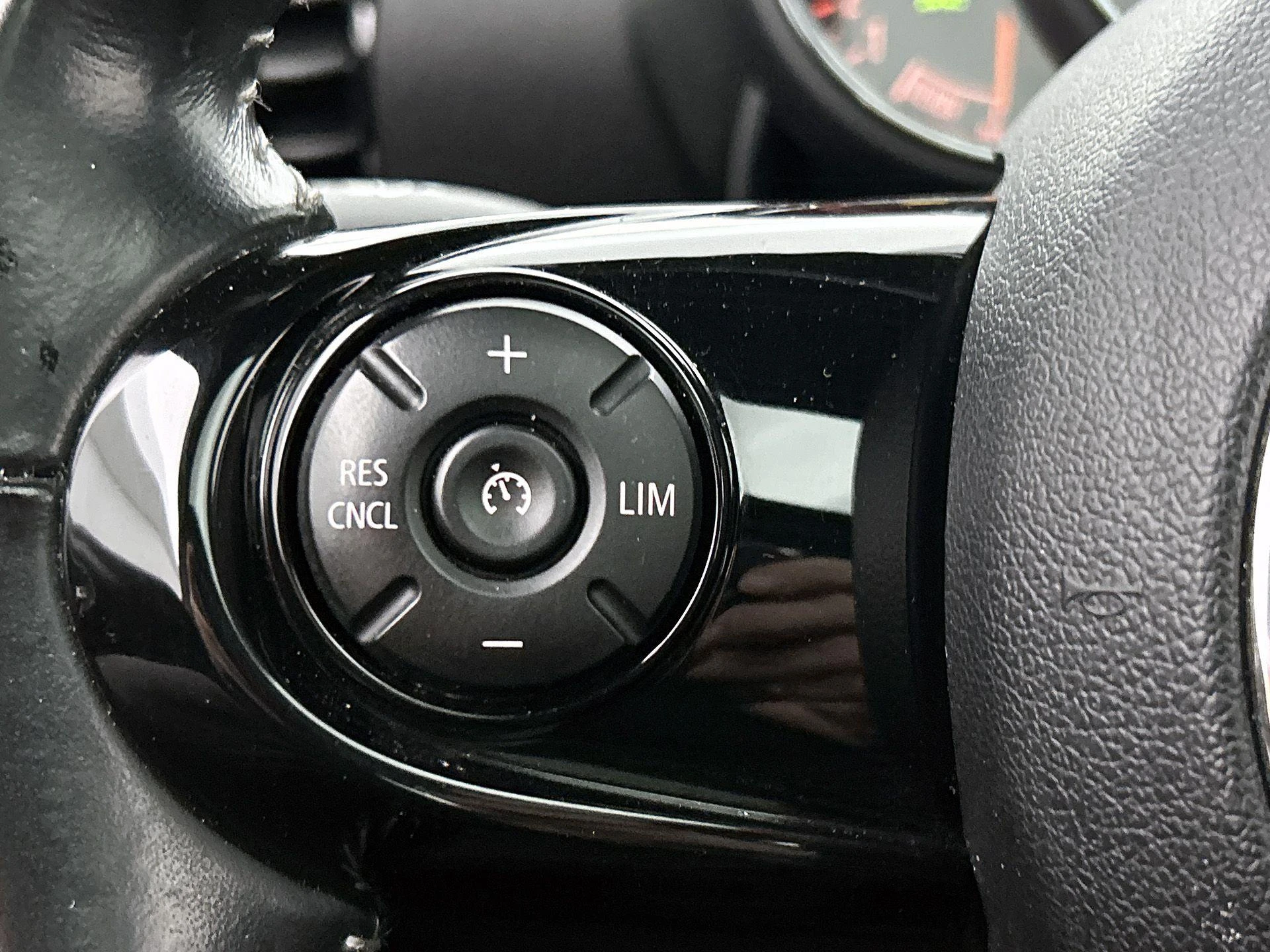 MINI-Clubman-image-5
