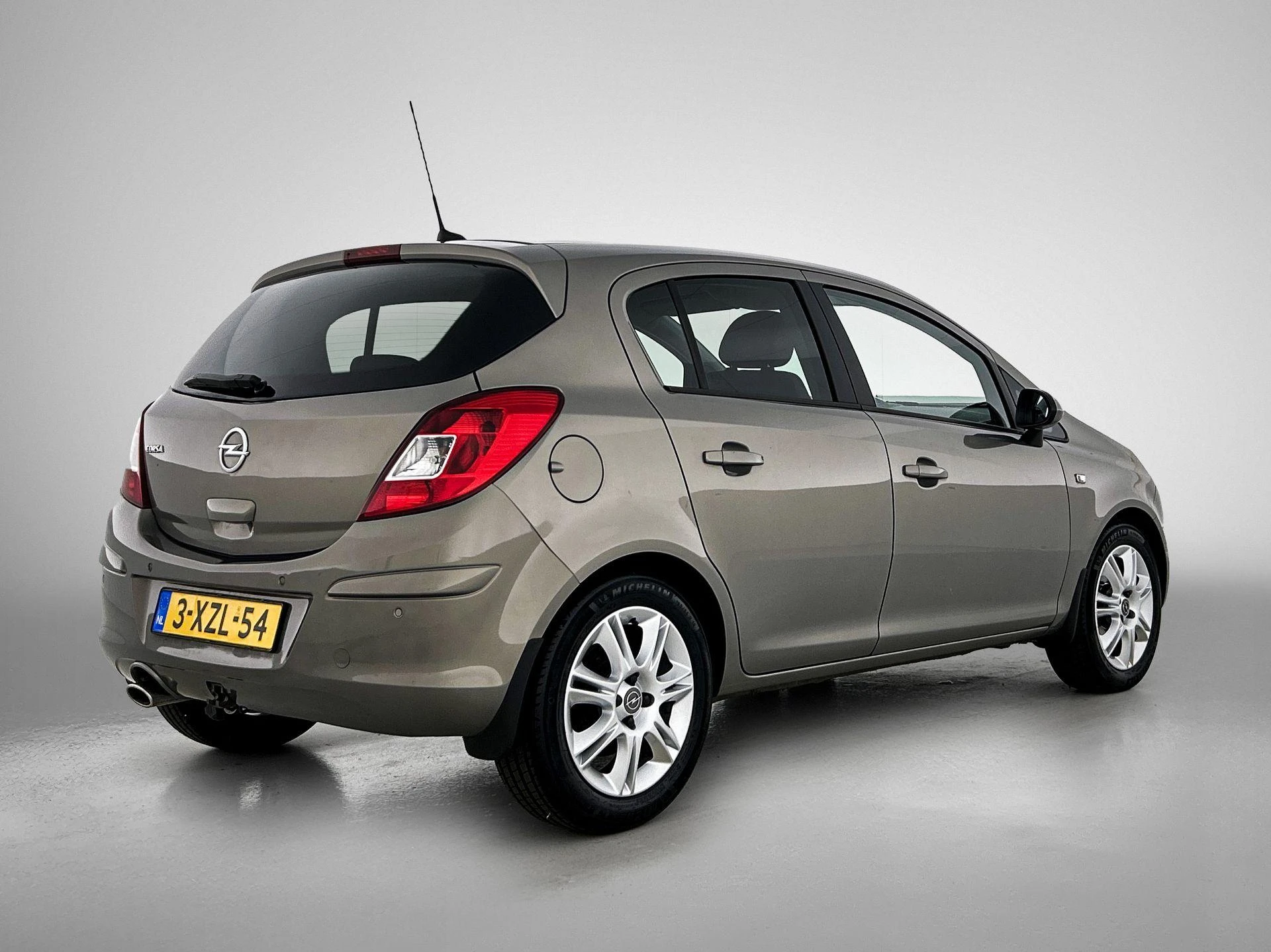 Opel-Corsa-image-3