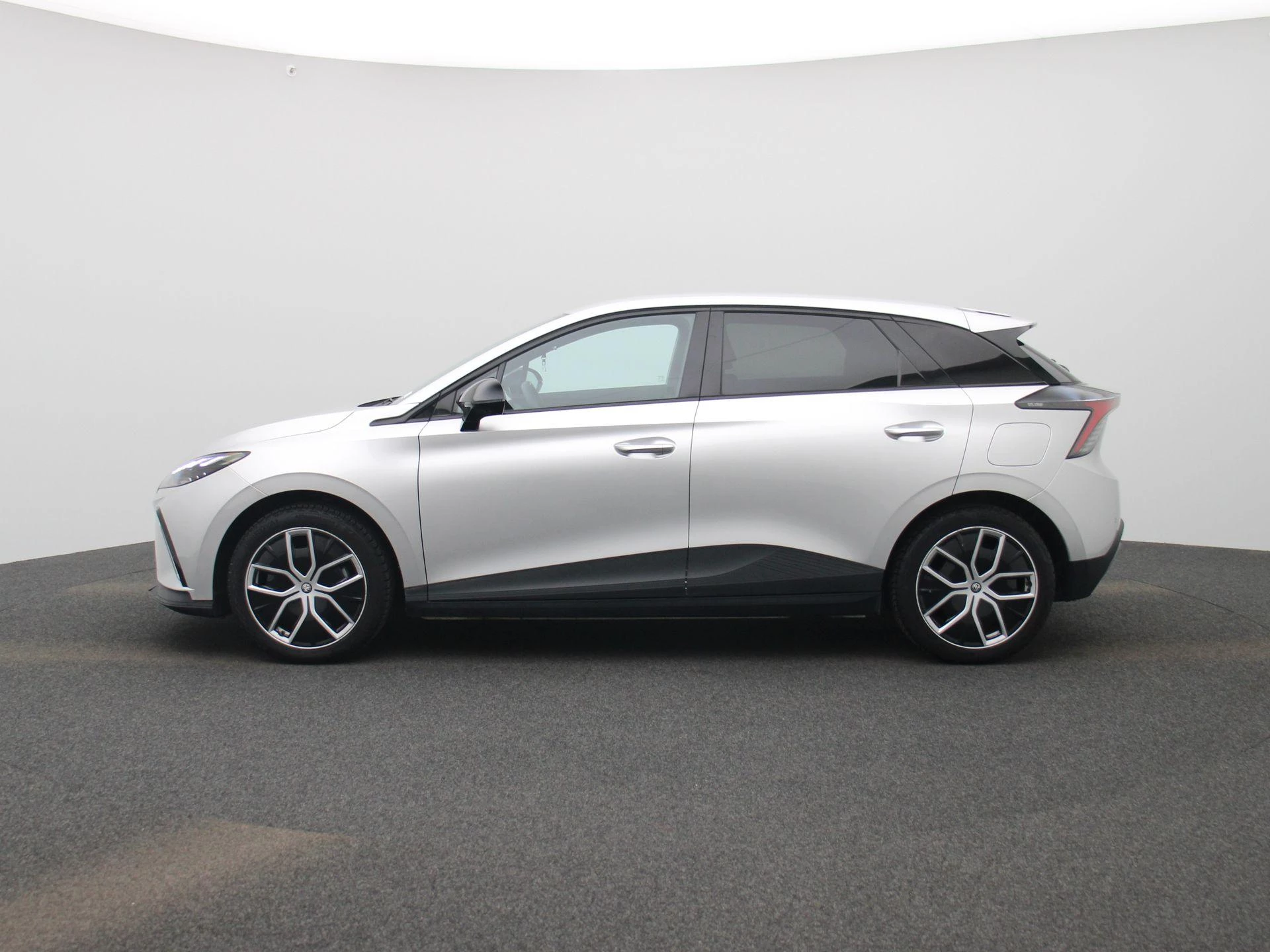 MG 4 64 kWh Luxury