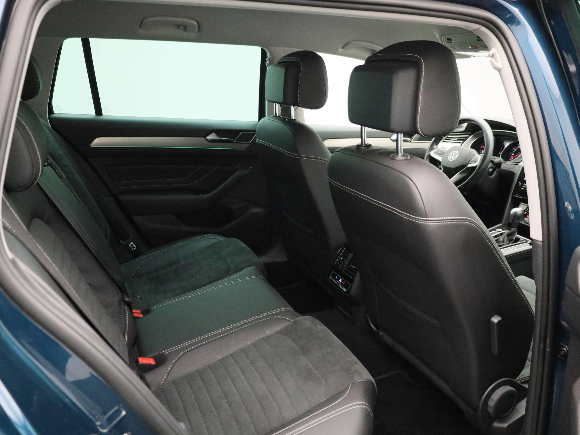 Volkswagen Passat Variant 2.0 TDI 90kW DSG Elegance Business