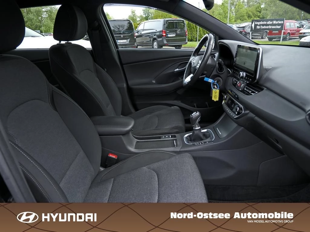 Hyundai i30 1.0 T-GDI CONNECT & GO SHZ LHZ LED NAVI