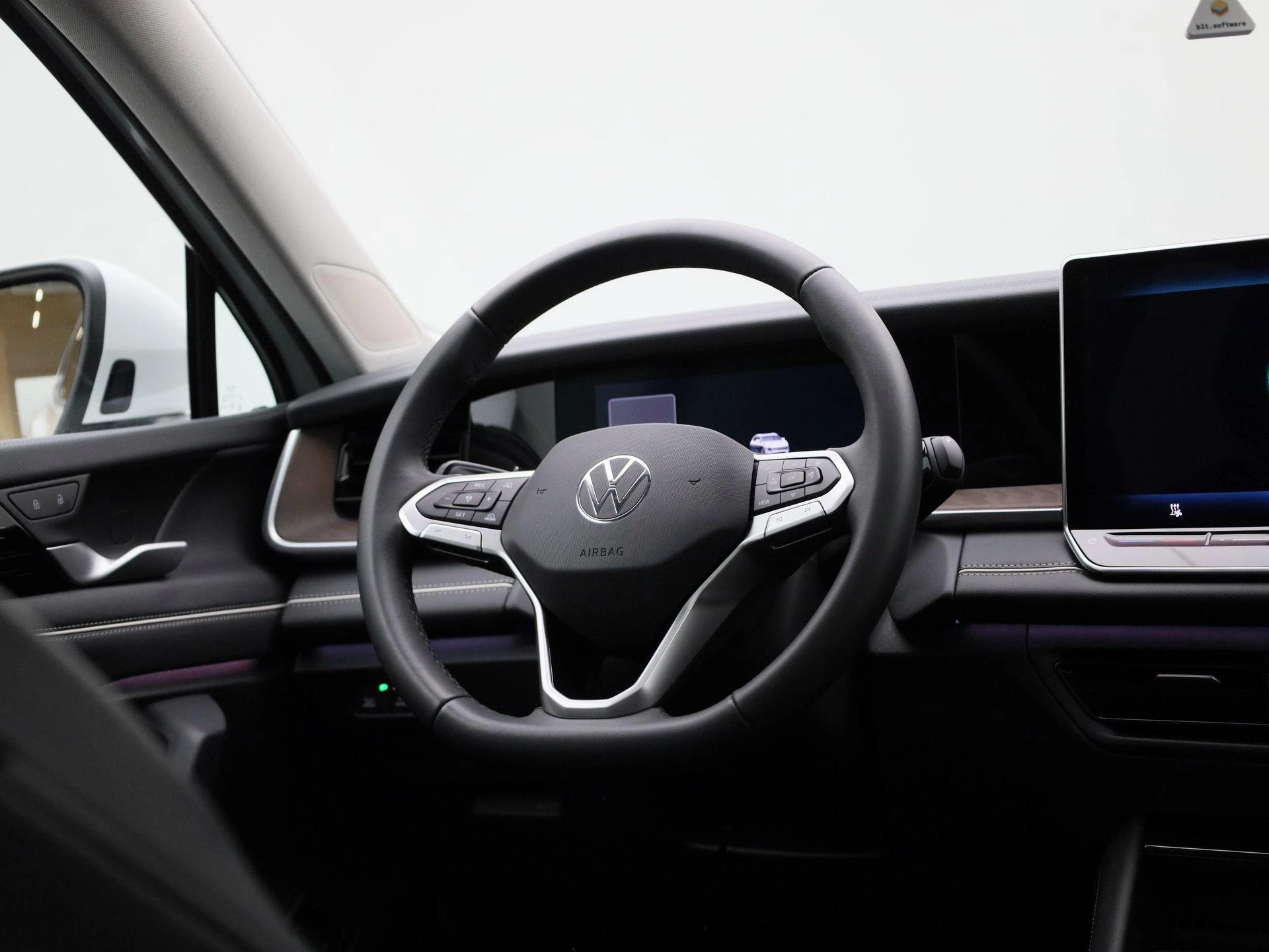 Volkswagen-Tayron-image-40