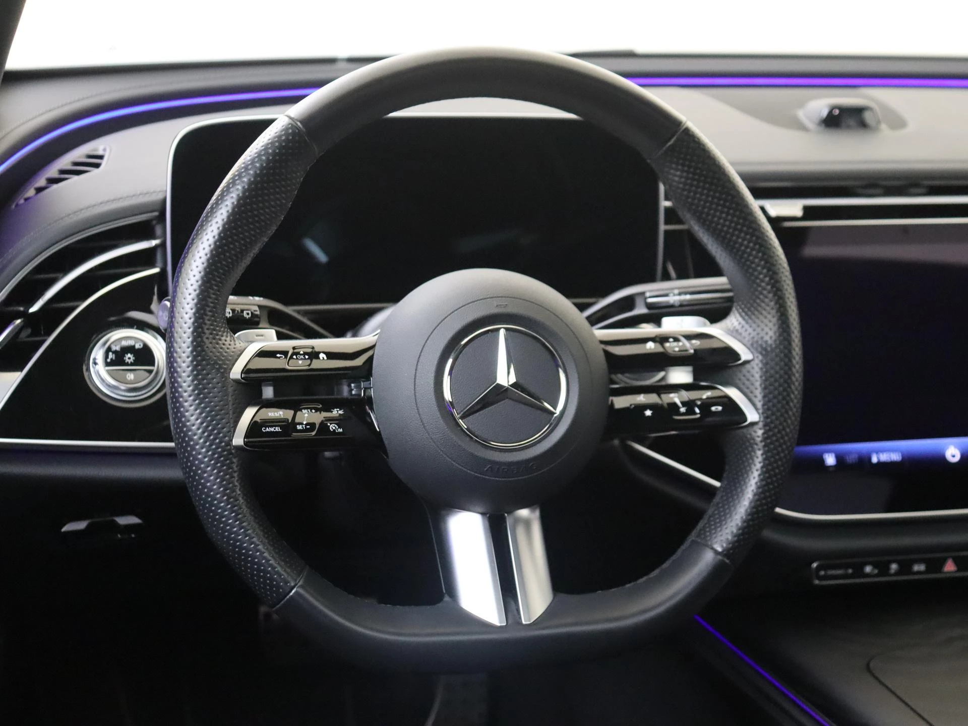 Mercedes-Benz E-Klasse Estate 300 e AMG Line