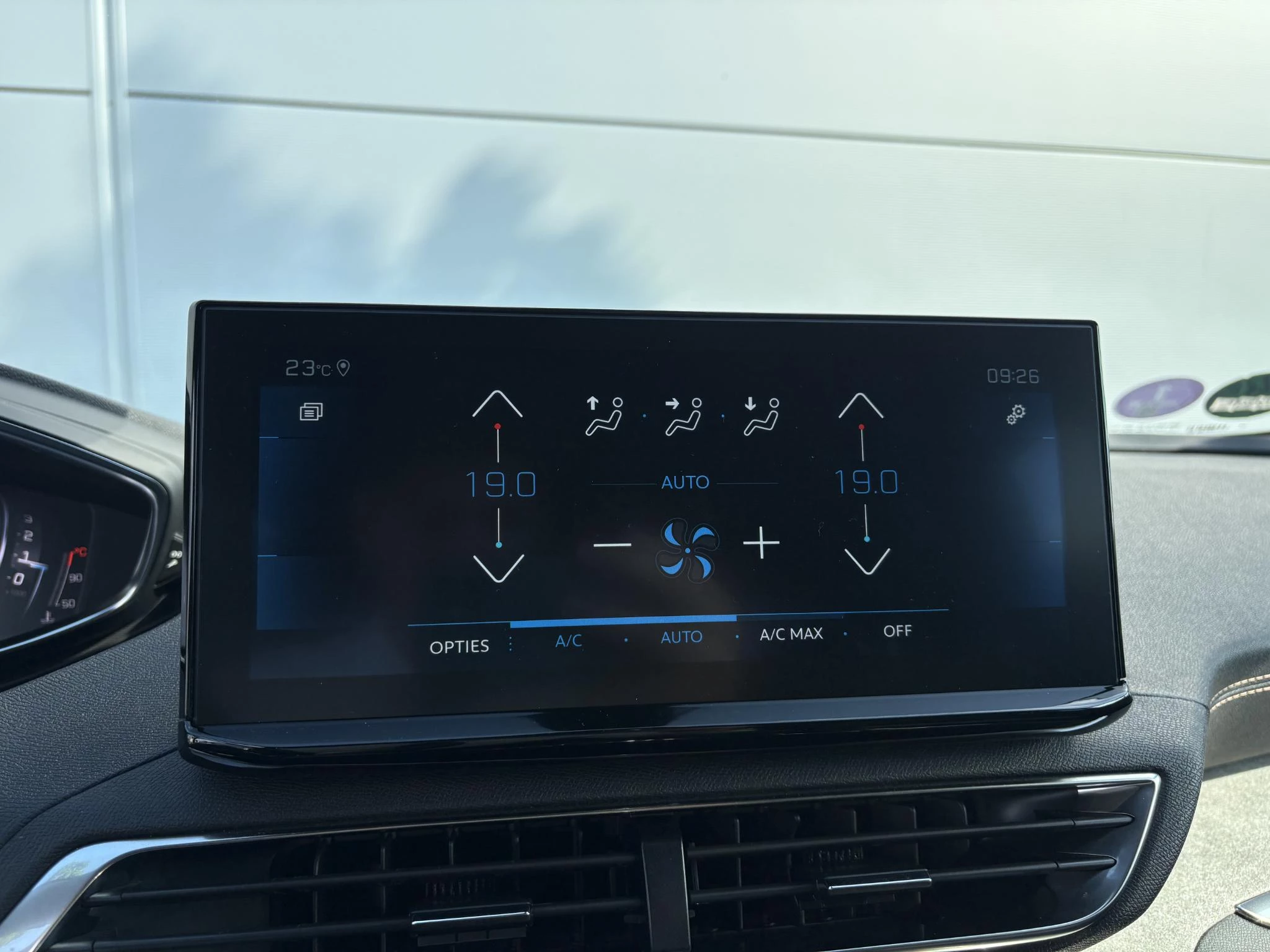 Peugeot 3008 1.6 PureTech Blue Lease GT