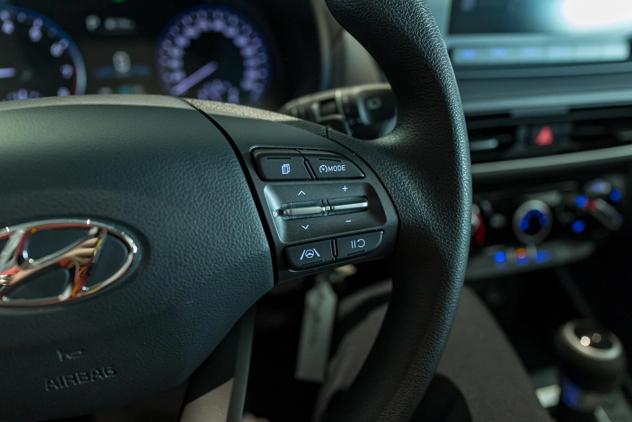 Hyundai-Kona-image-23