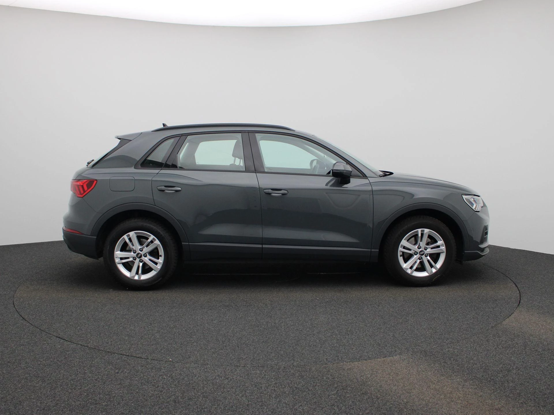 Audi Q3 35 TFSI S tronic Bus. Ed. Attraction
