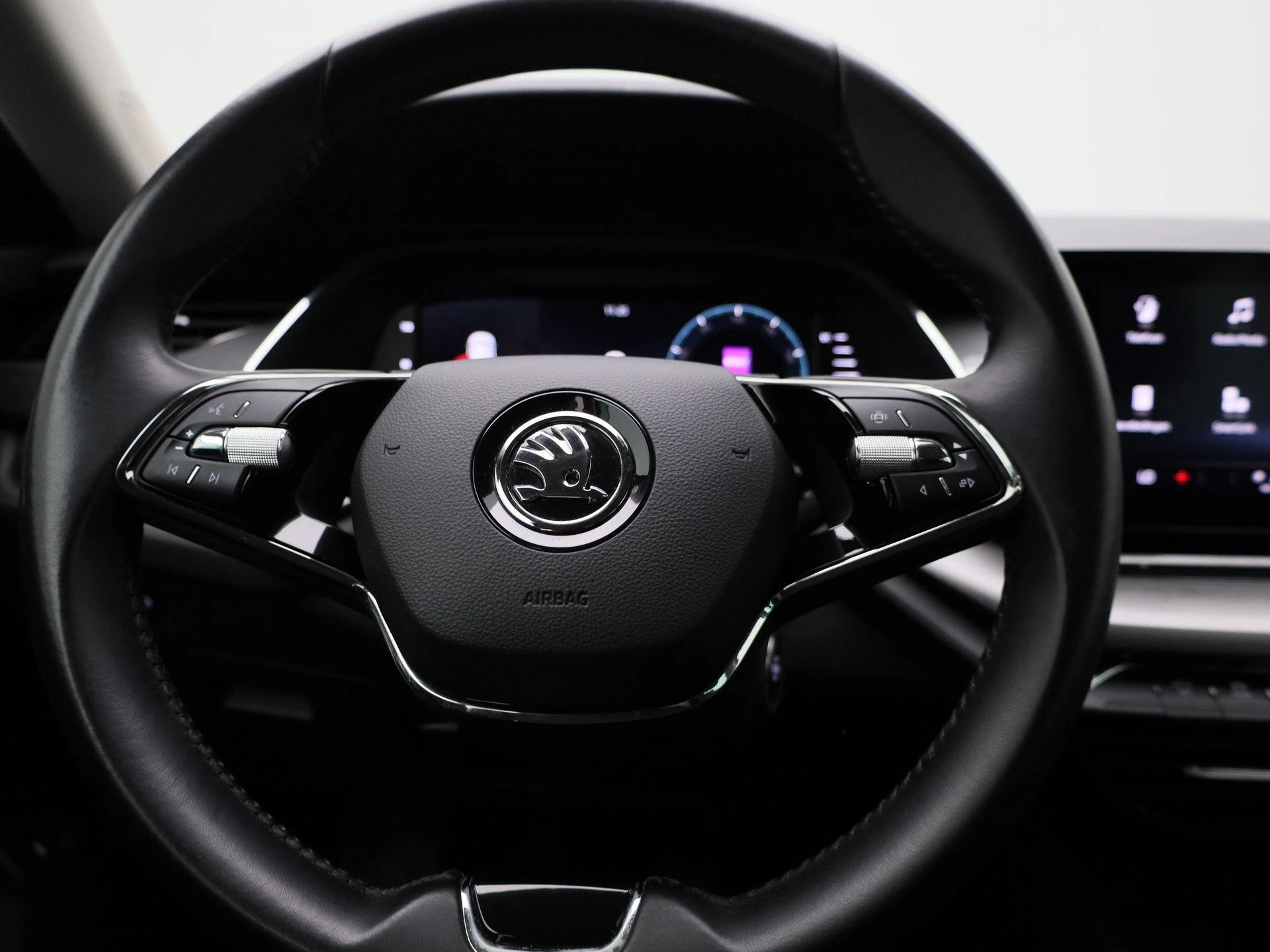 Škoda-Octavia-image-8