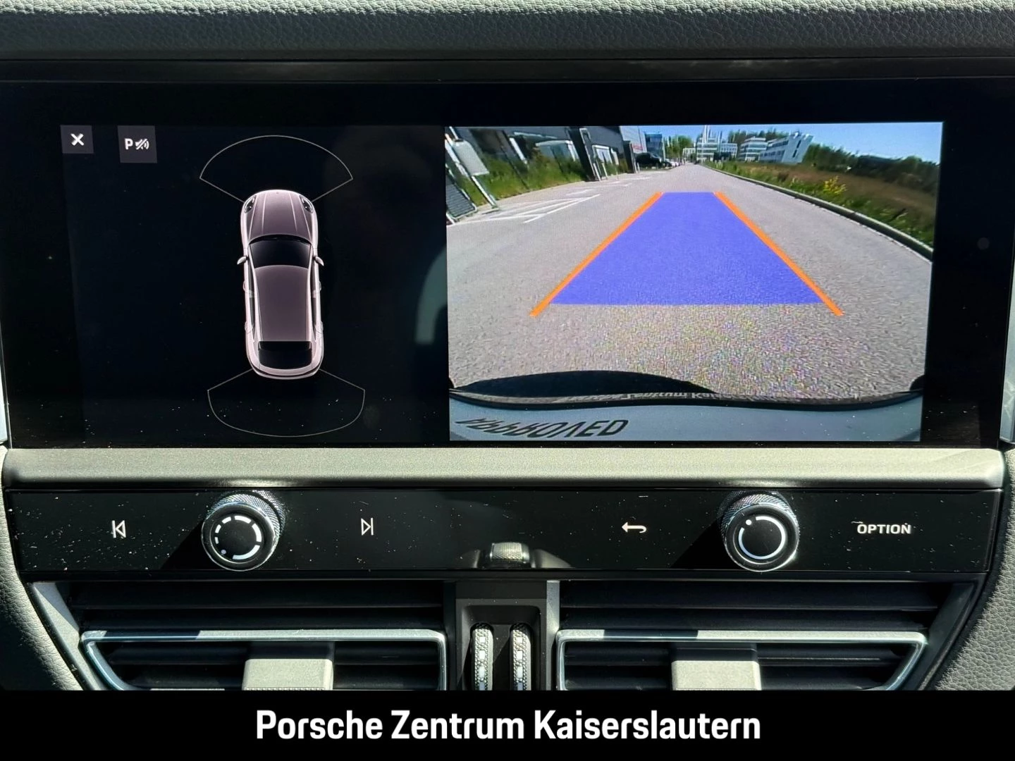 Porsche Macan Sportabgasanlage BOSE Luftfederung 20-Zoll -