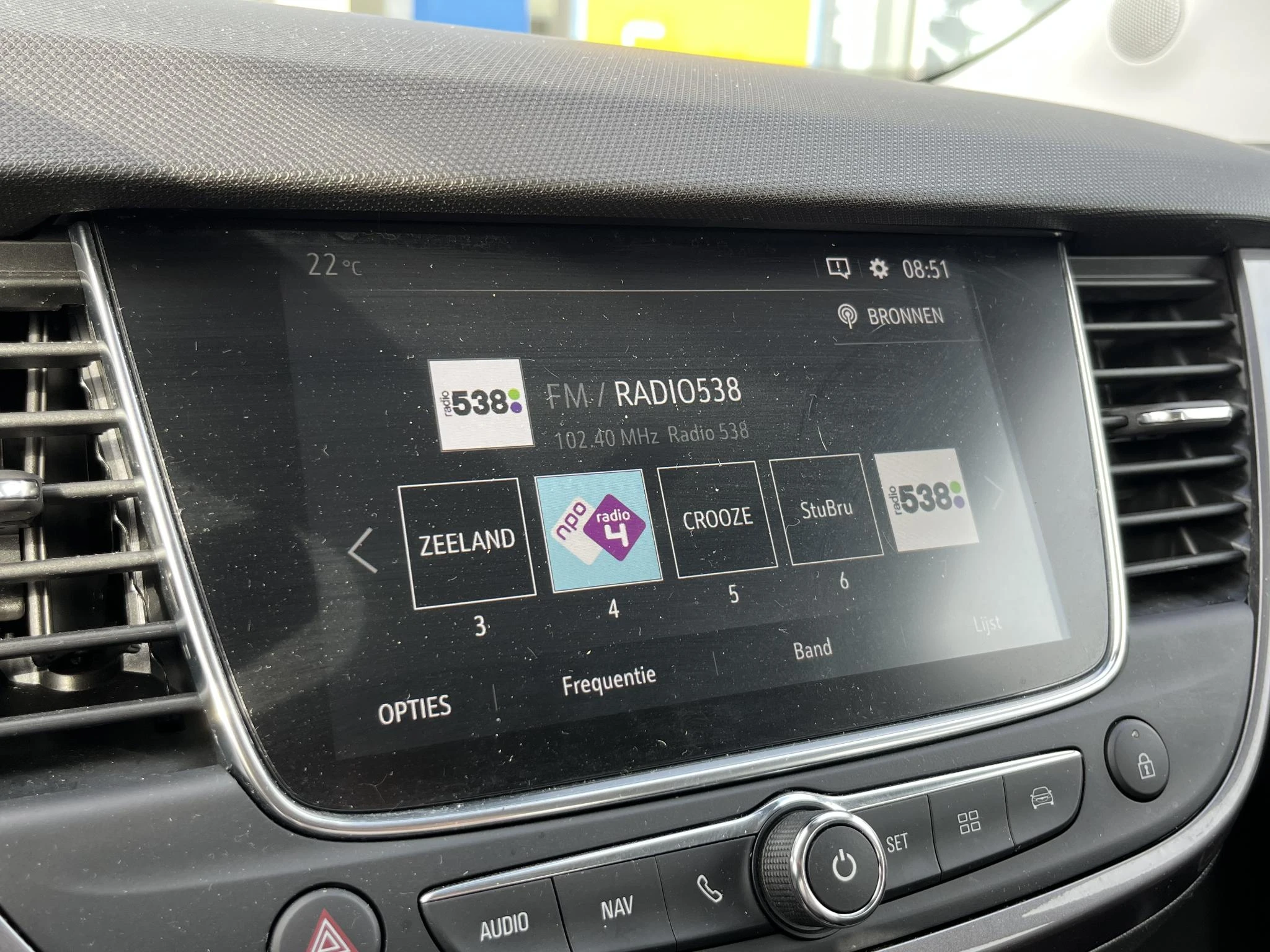 Opel-Crossland X-image-31