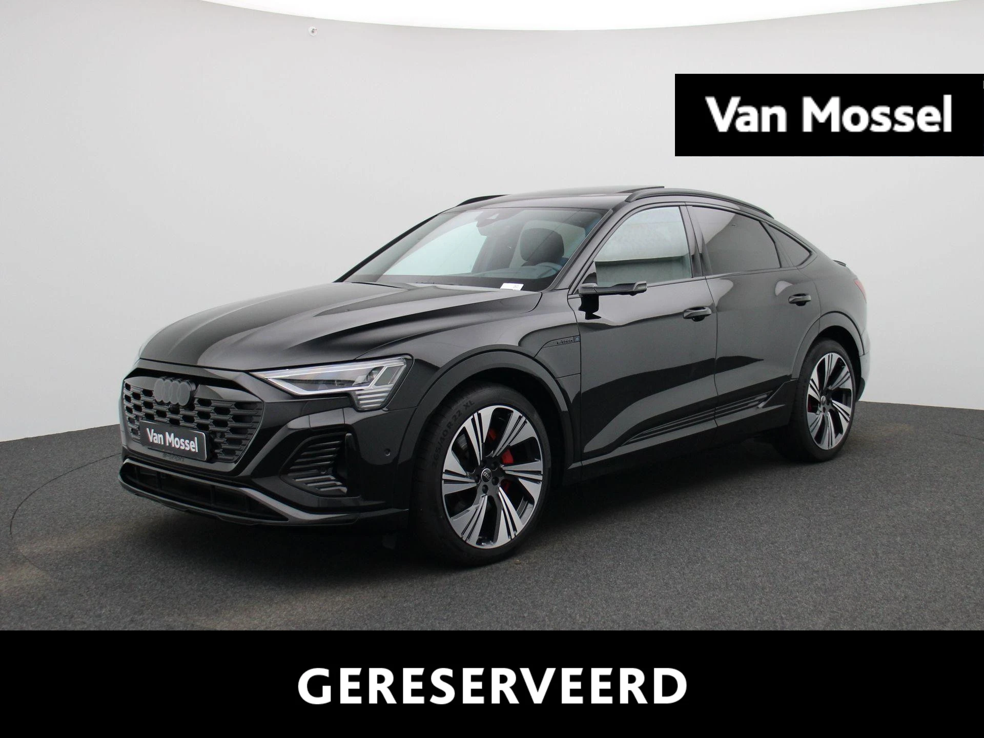 Audi-Q8 Sportback e-tron-image-0