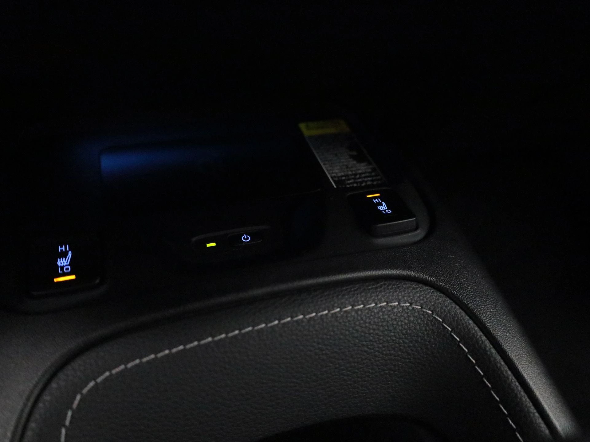Toyota Corolla 1.8 Hybrid Business Plus