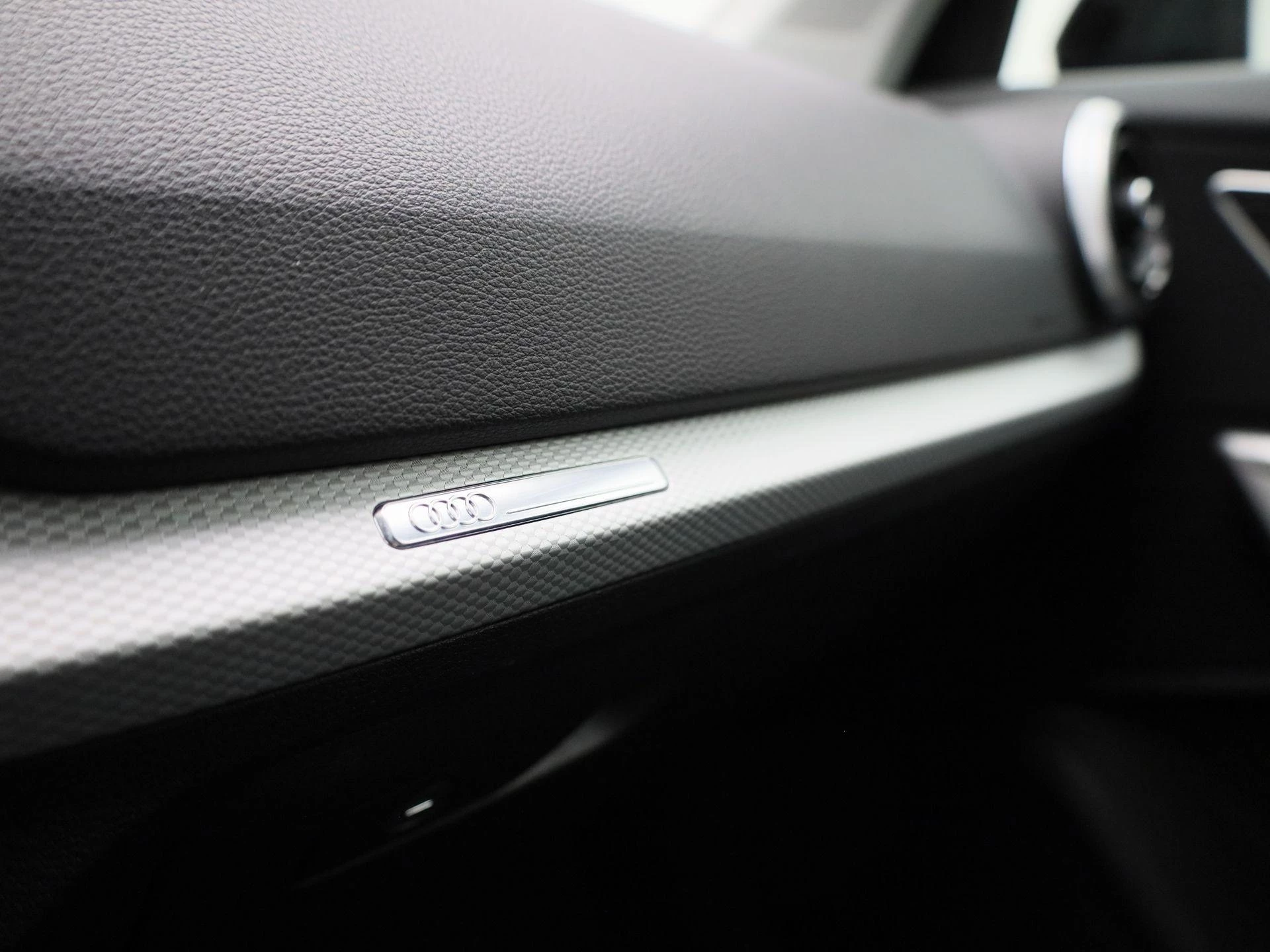 Audi-Q2-image-29
