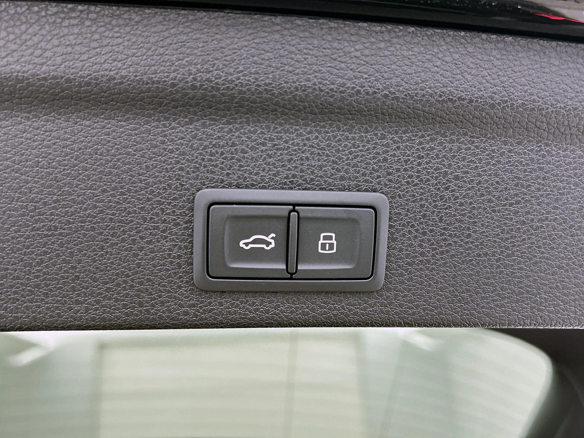 Audi-Q3-image-16