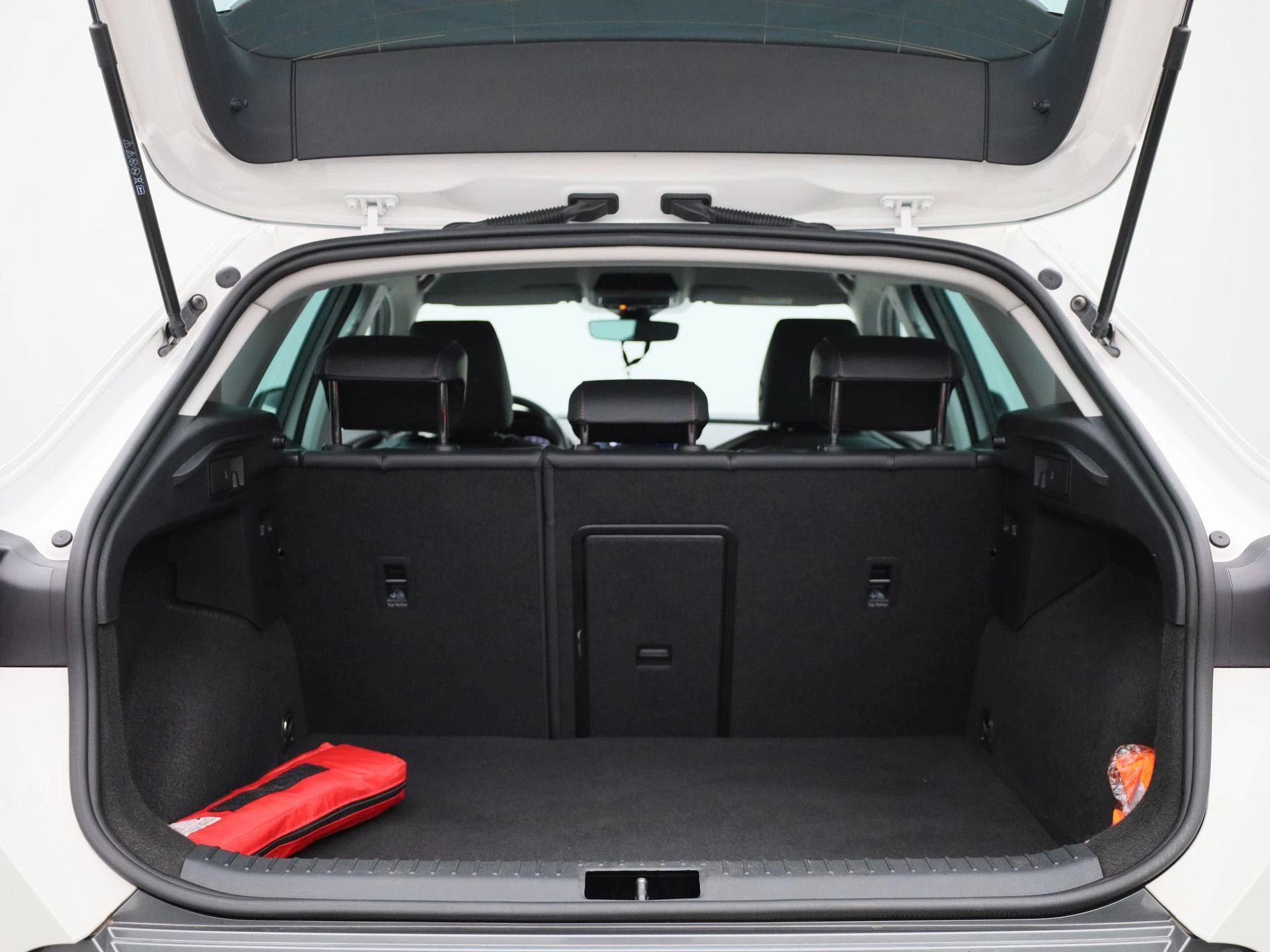 CUPRA Formentor 1.4 TSI e-Hybrid Essential
